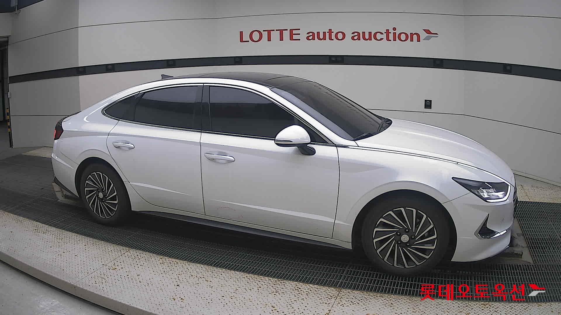 Hyundai Sonata Hybrid id 3461910 из Кореи 17