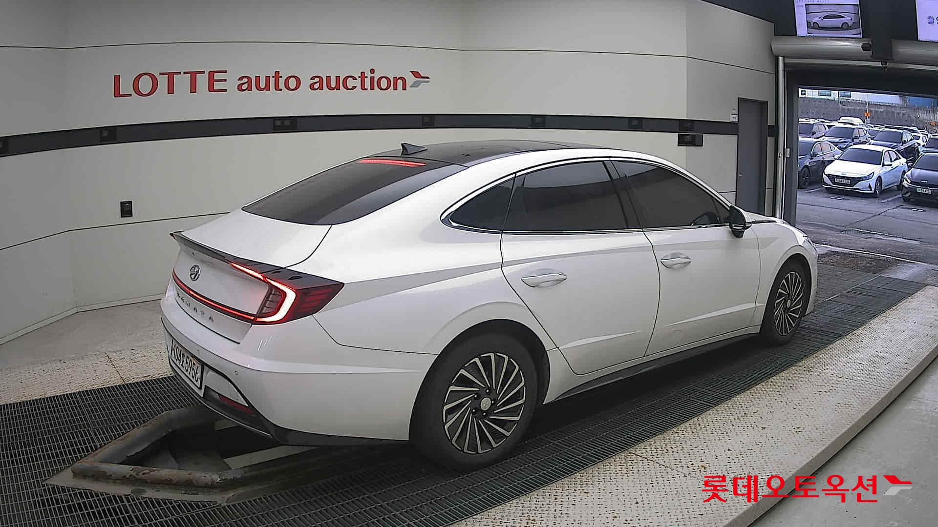 Hyundai Sonata Hybrid id 3461910 из Кореи 19