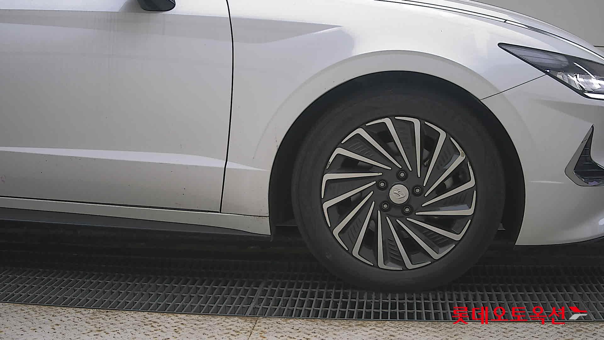 Hyundai Sonata Hybrid id 3461910 из Кореи 23