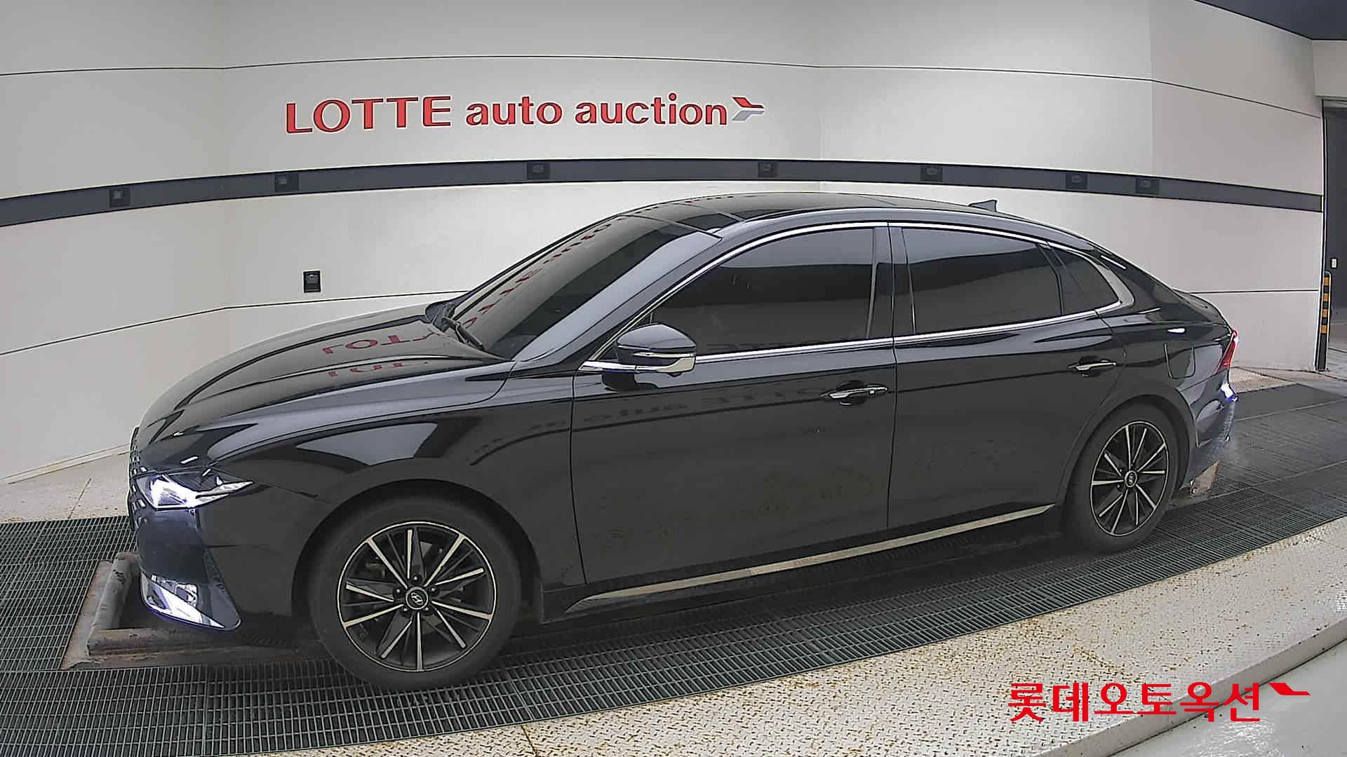 هيونداي - أزيرا - Image 12