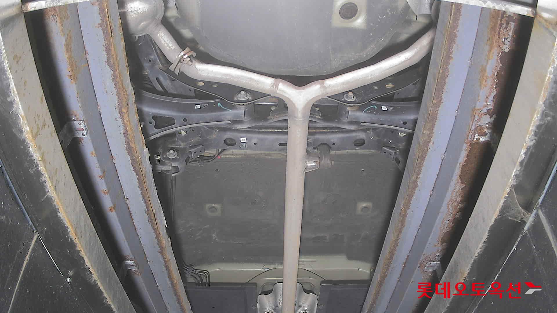 هيونداي - أزيرا - Image 27