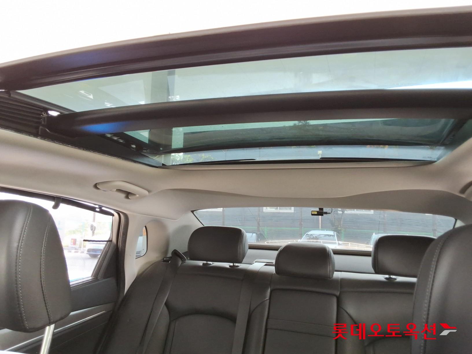 هيونداي - أزيرا - Image 33