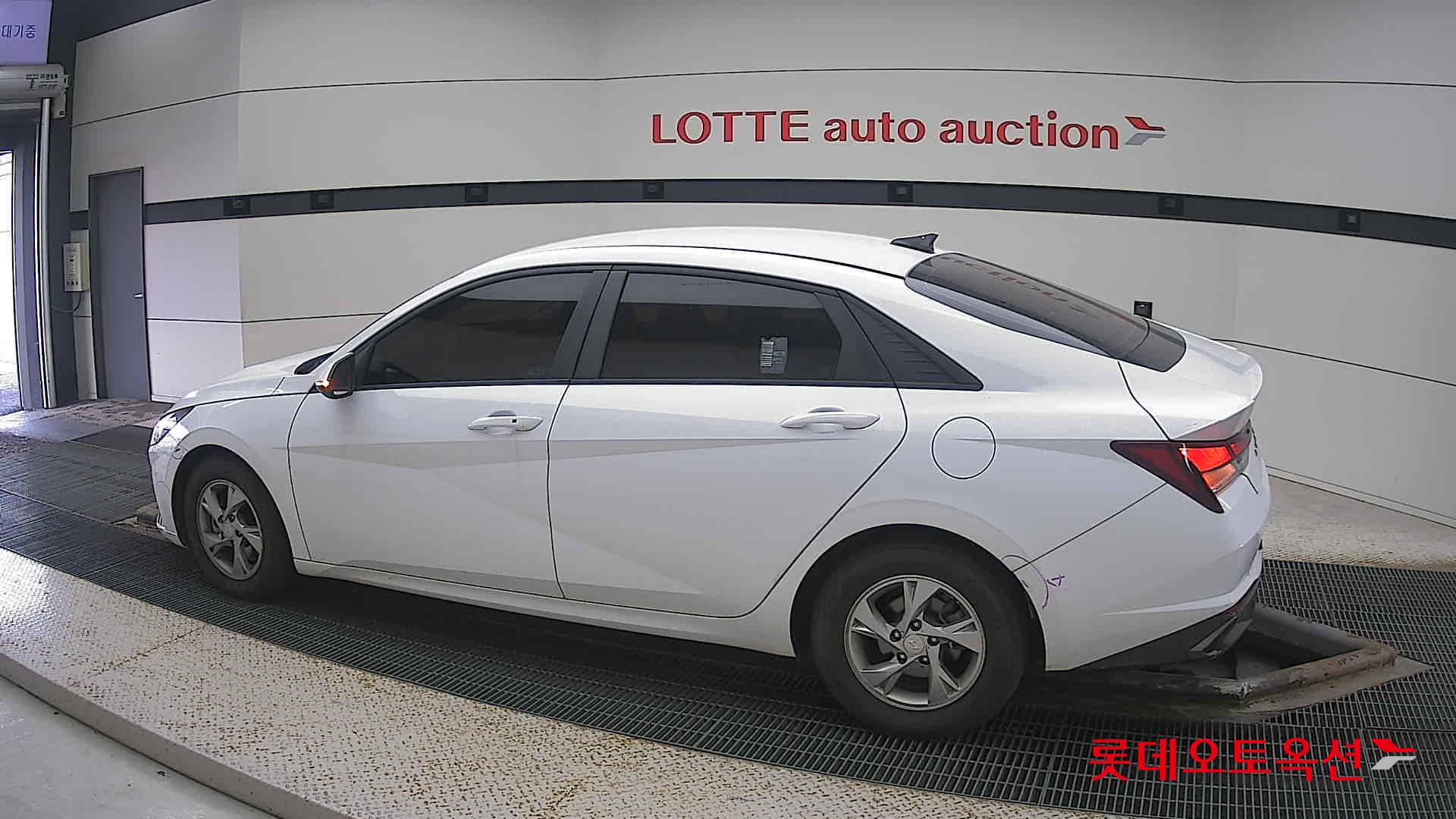 Hyundai Avante id 3466829 из Кореи 11