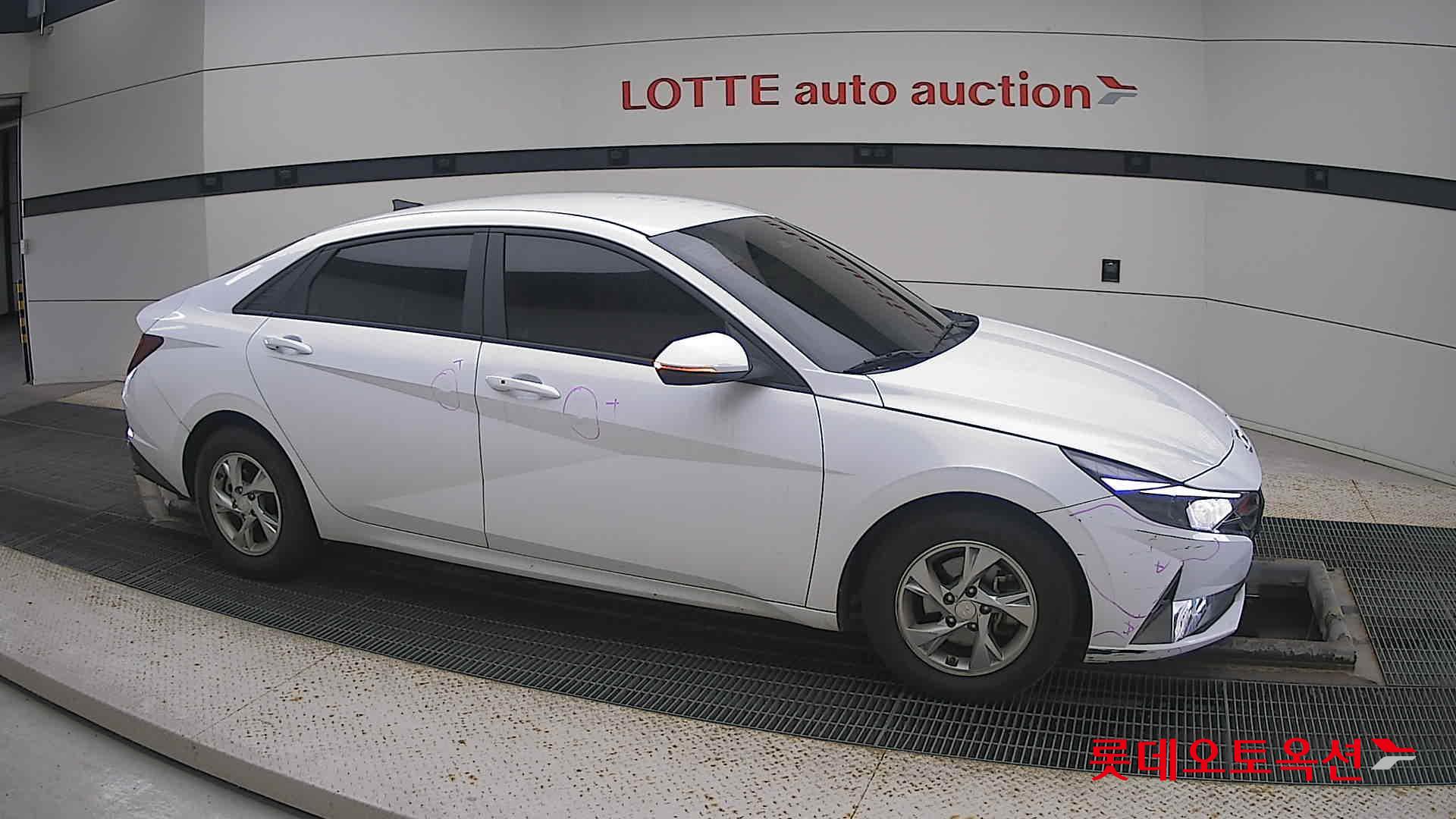 Hyundai Avante id 3466829 из Кореи 17