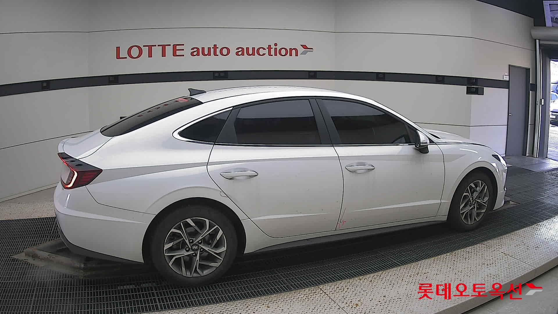 Hyundai Sonata id 3471643 из Кореи 18