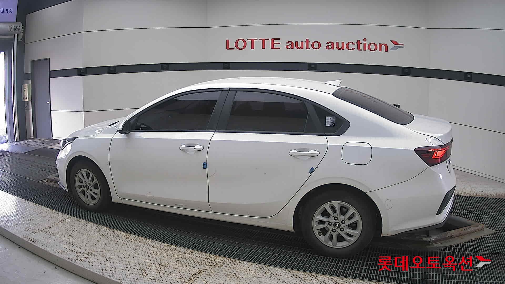 Kia K3 id 3466794 из Кореи 11