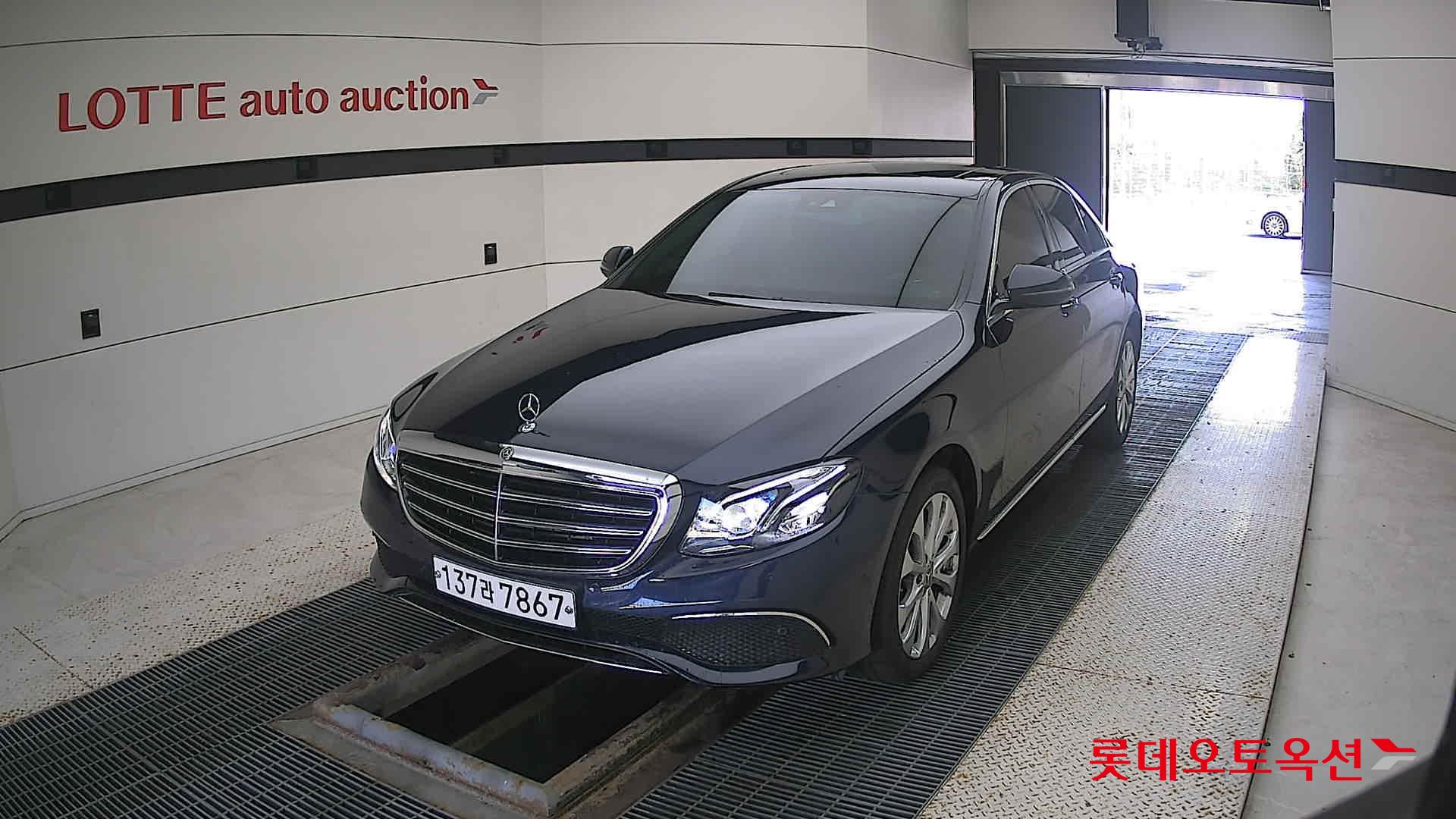 مرسيدس - E220D (2020)