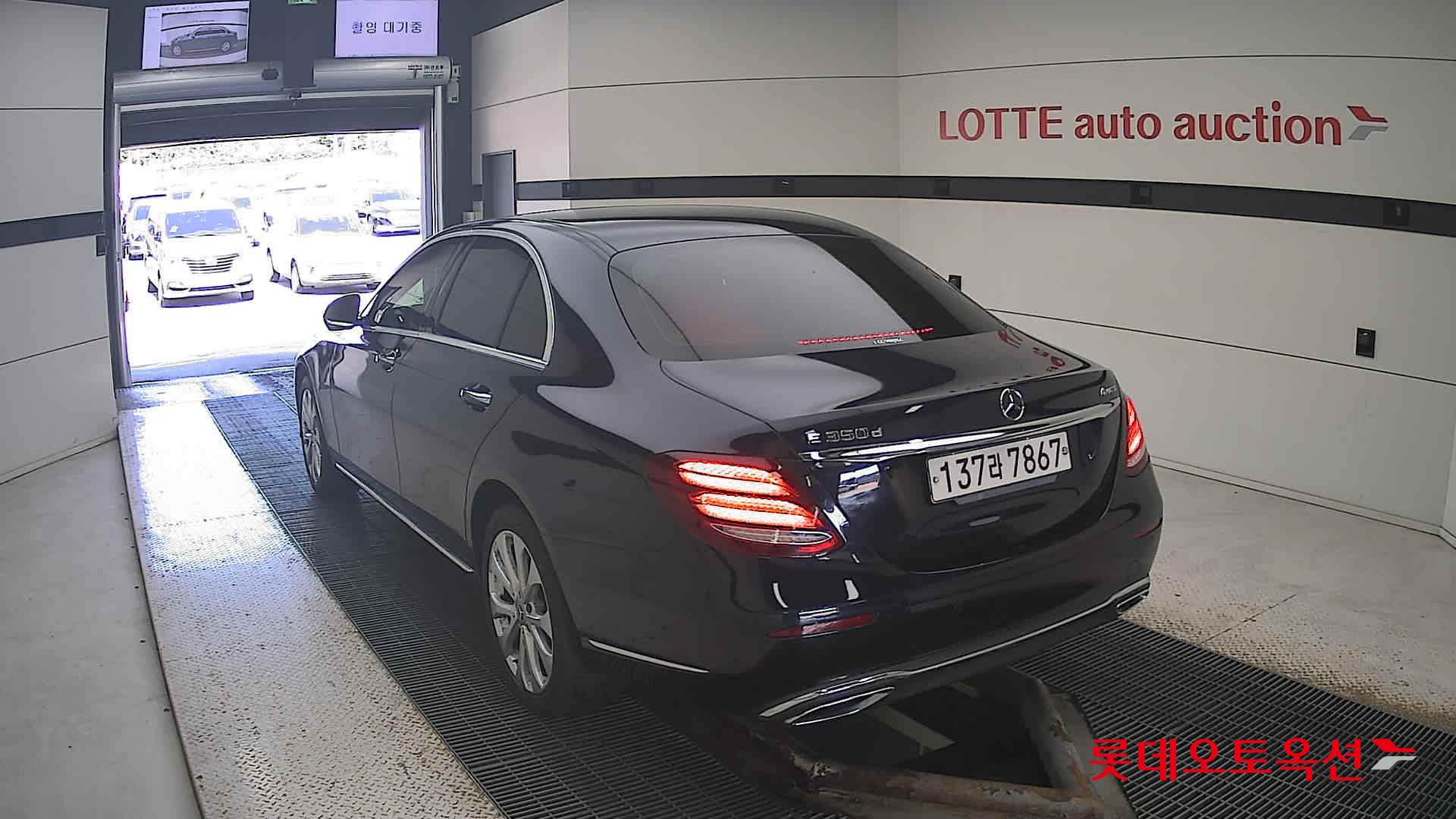 مرسيدس E220D