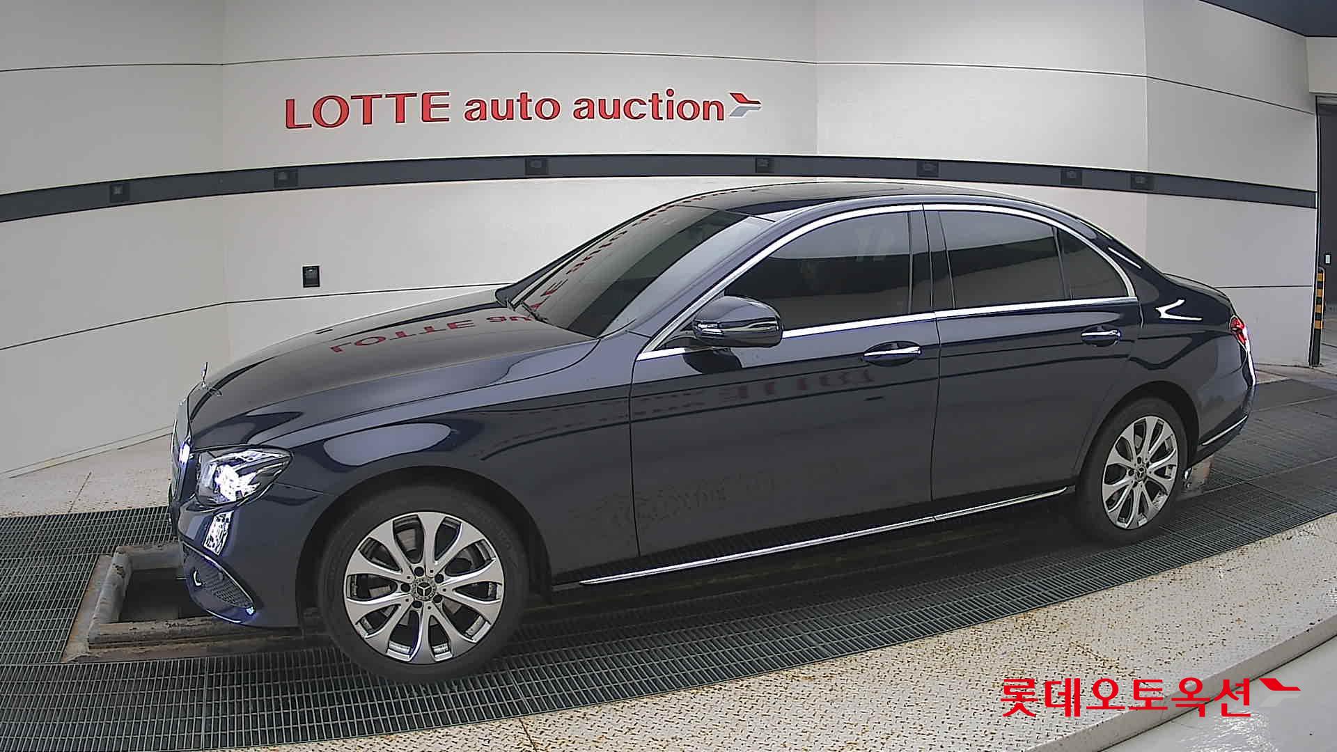 مرسيدس E220D