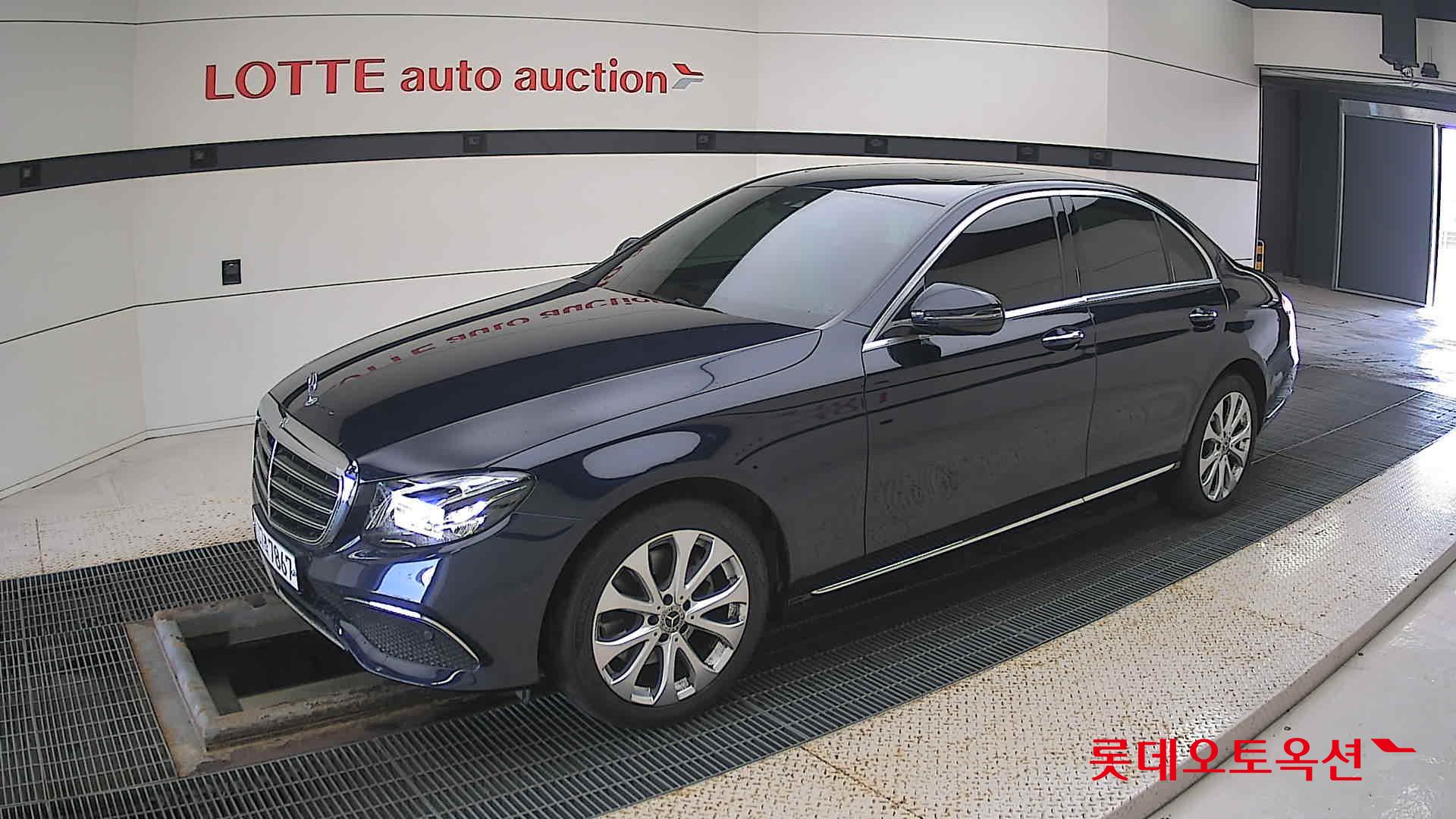 مرسيدس E220D