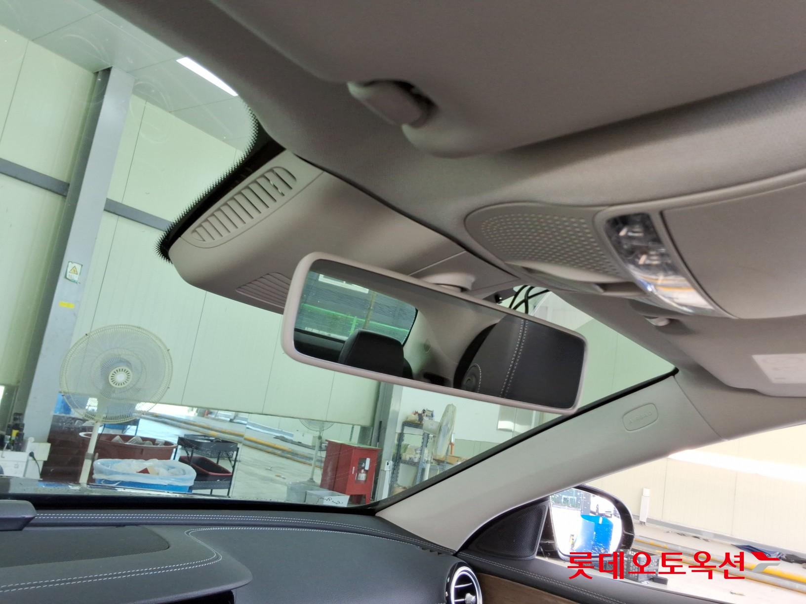 مرسيدس E220D