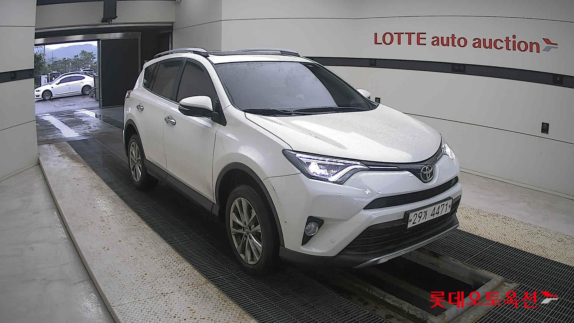 تويوتا RAV4