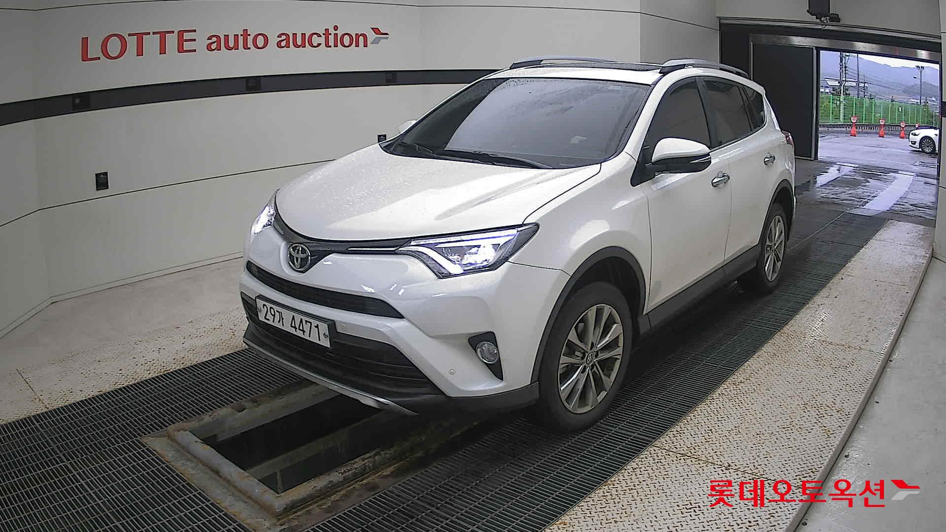 تويوتا RAV4