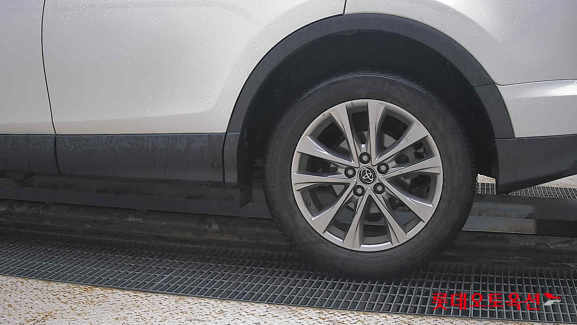 تويوتا RAV4