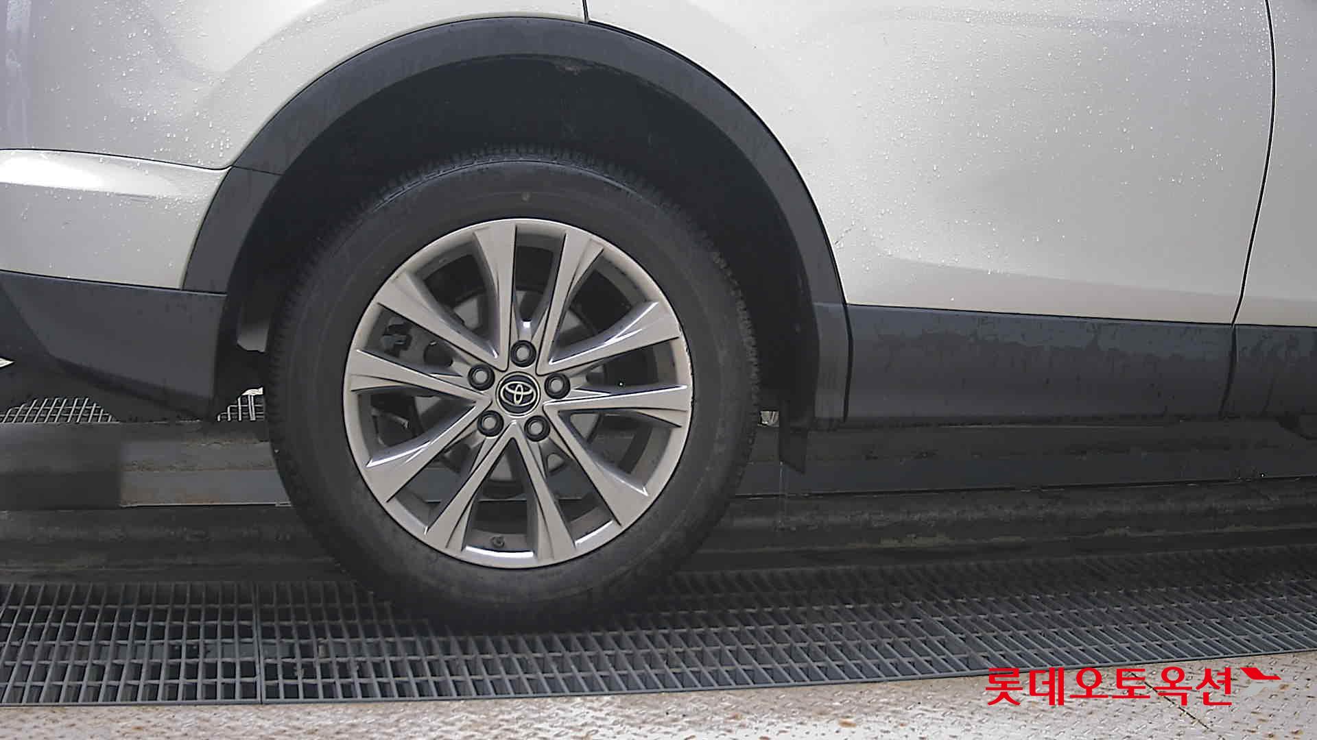 تويوتا RAV4