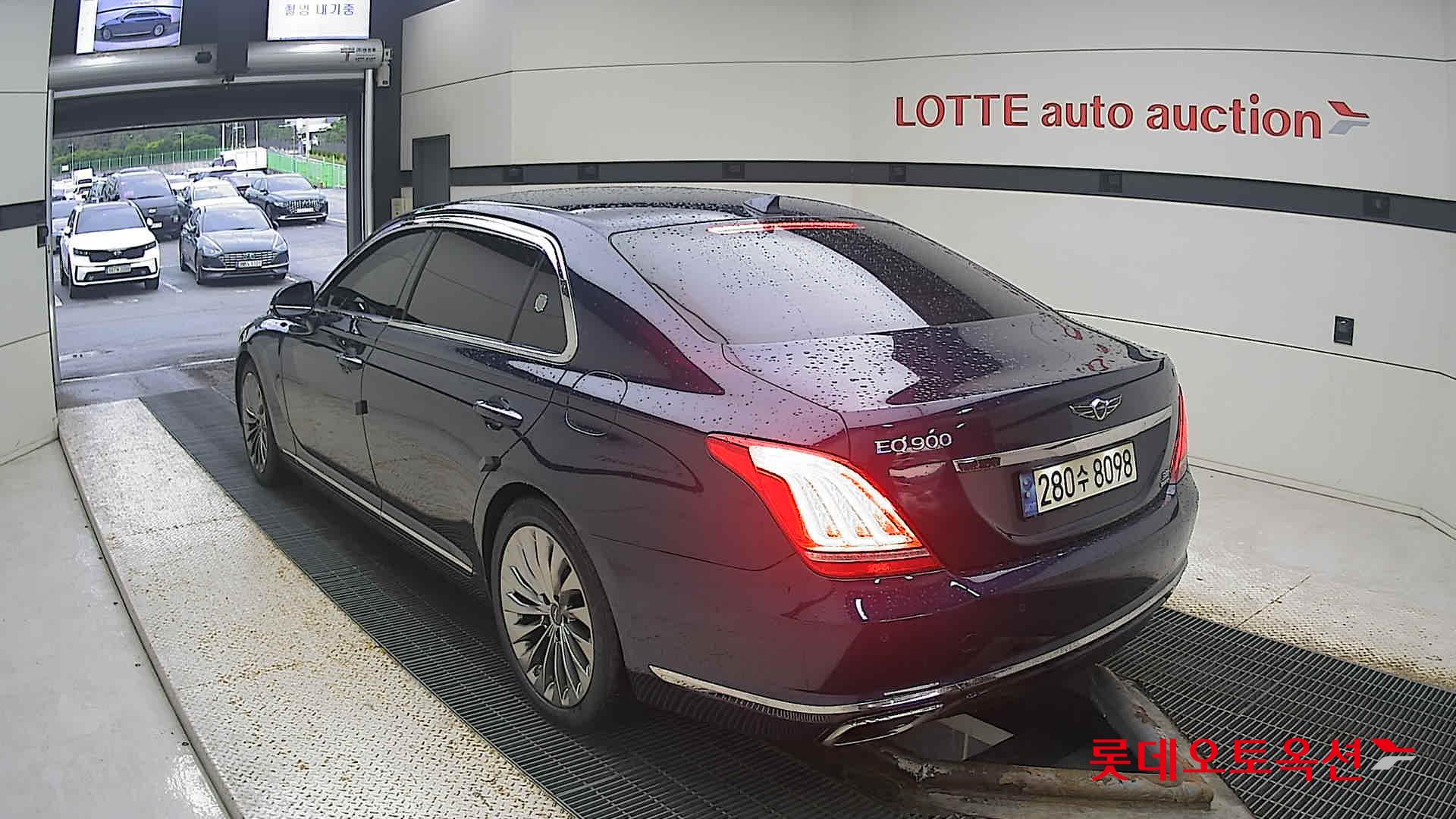 جينسس EQ900