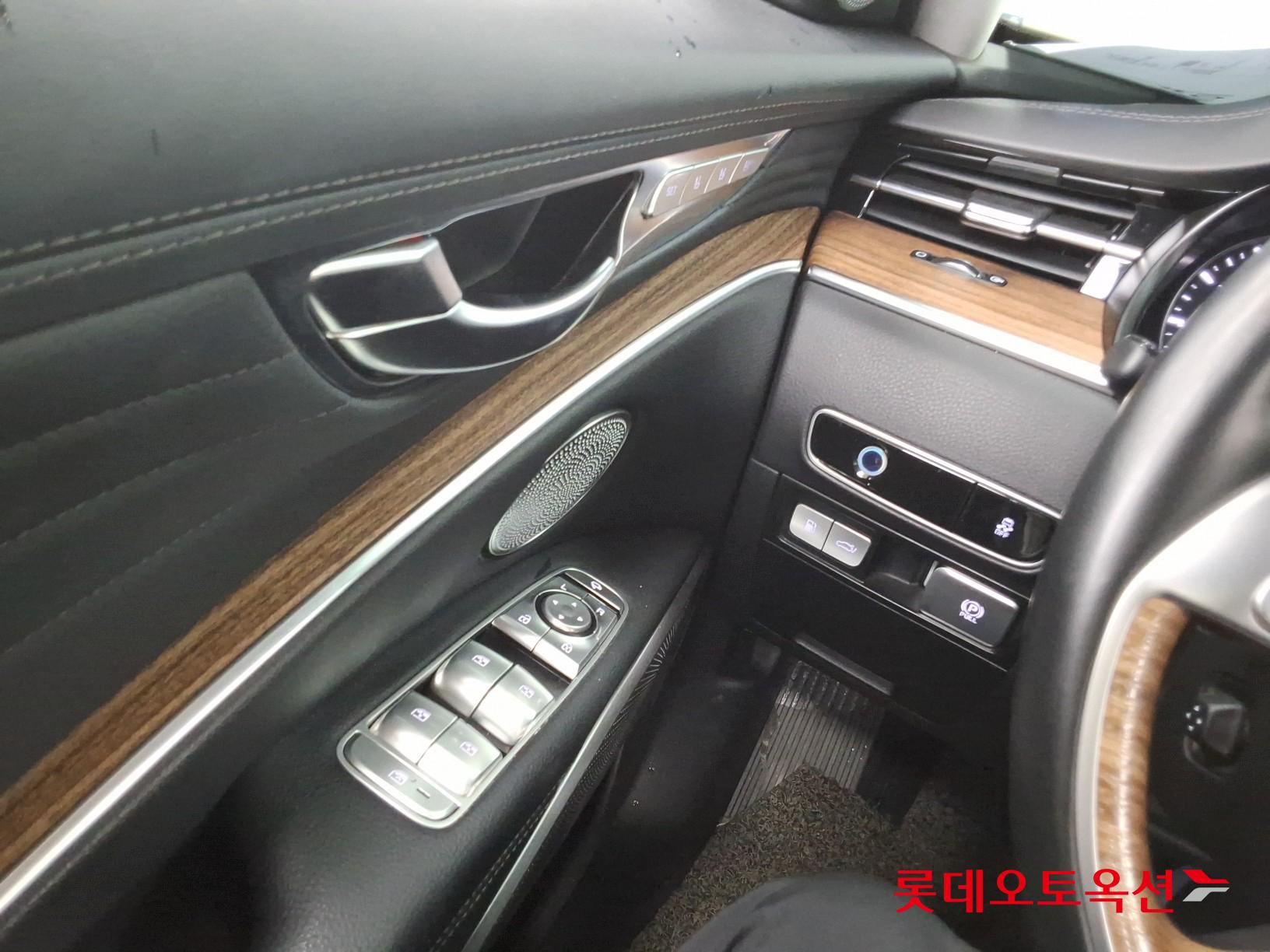 Kia K9 id 3168085 из Кореи 28