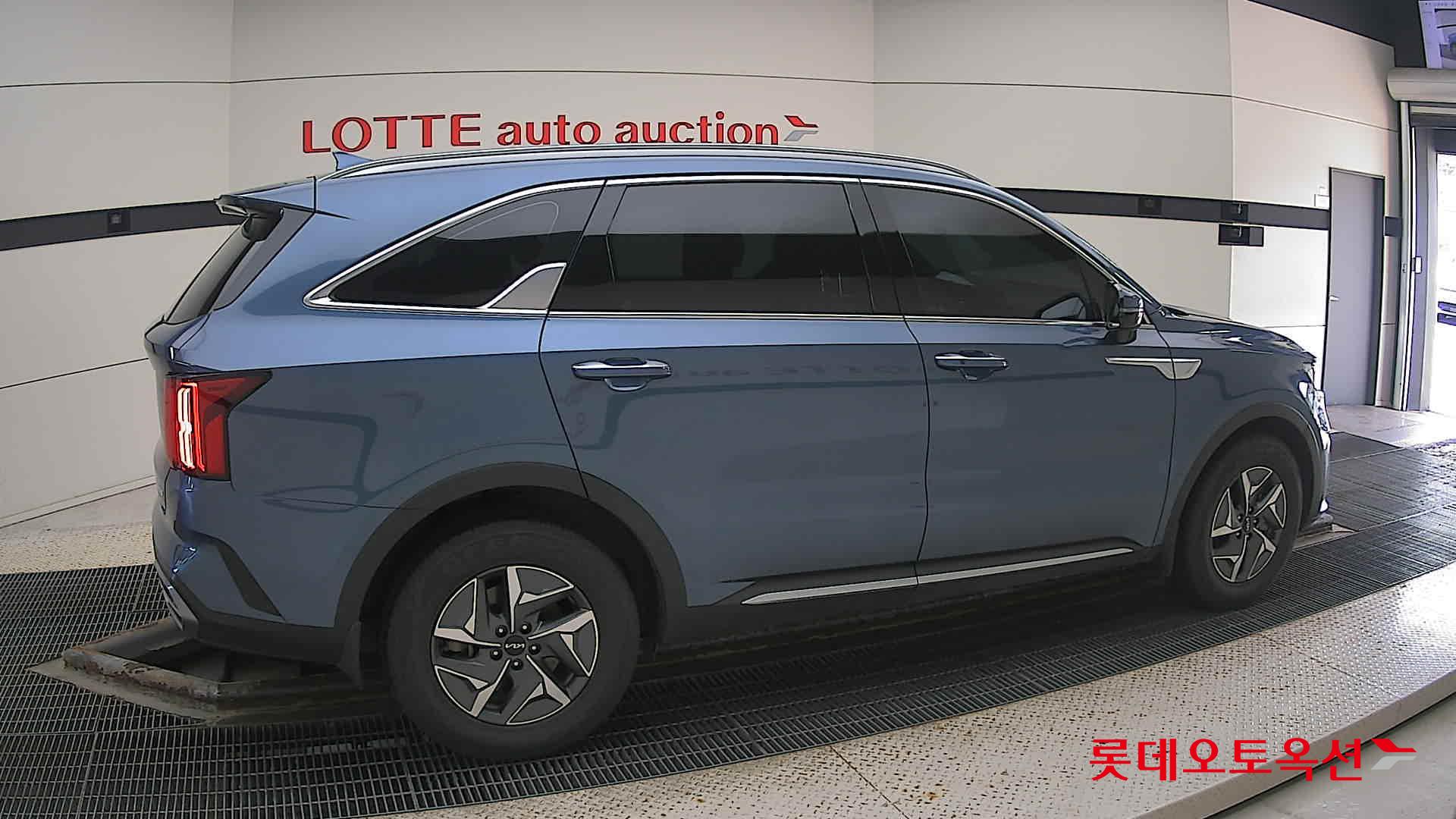 Kia Sorento Hybrid id 3190330 из Кореи 18