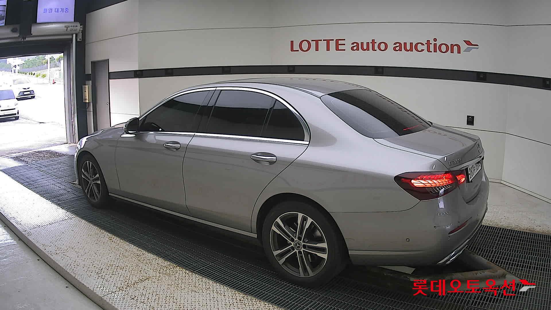 مرسيدس E350