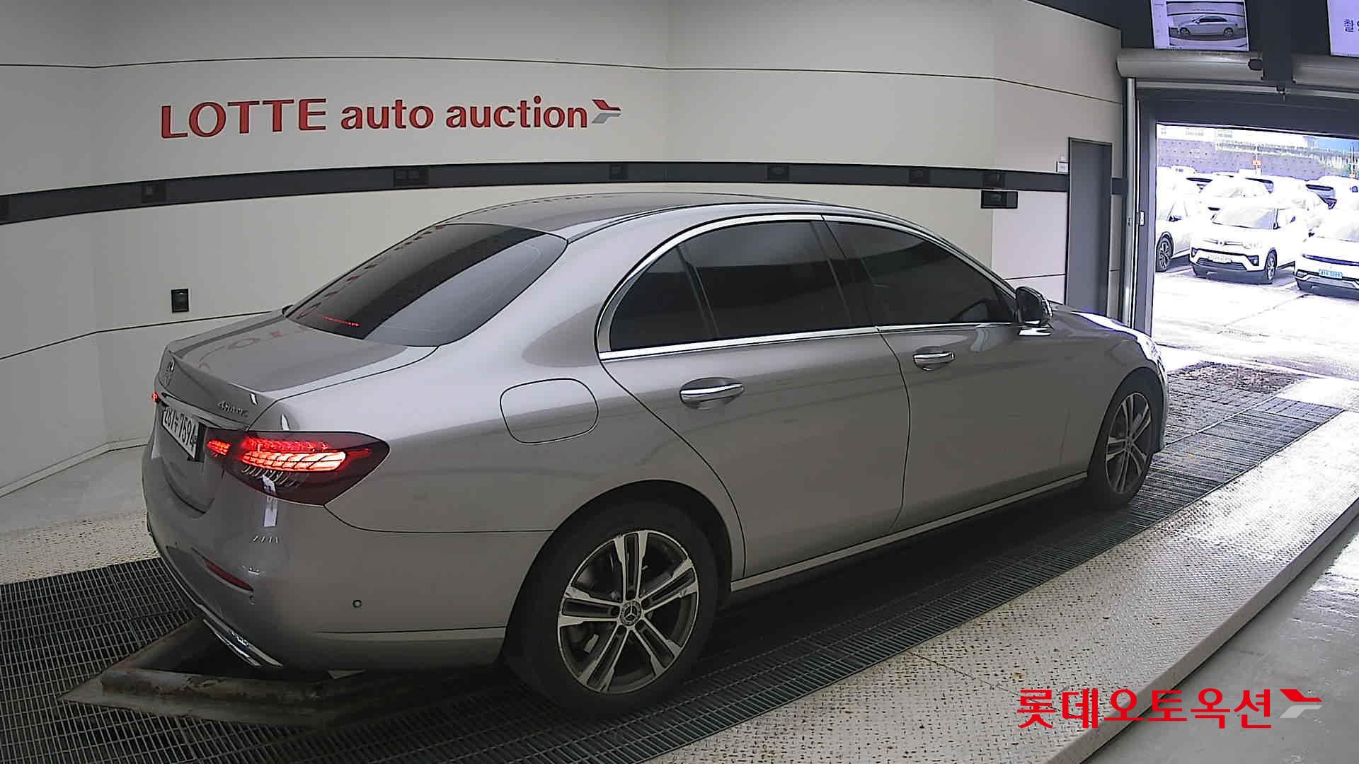 مرسيدس E350