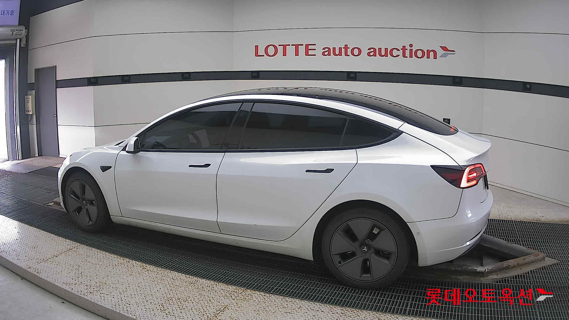 Tesla Model 3 Long Range id 3446791 из Кореи 11
