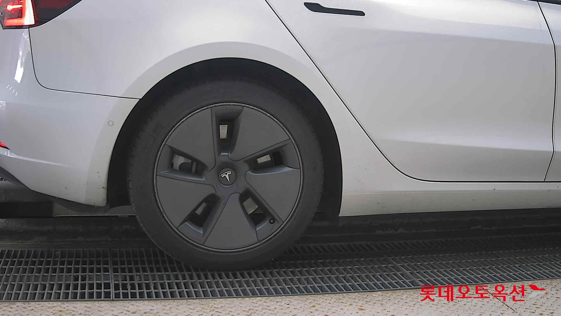 Tesla Model 3 Long Range id 3446791 из Кореи 24