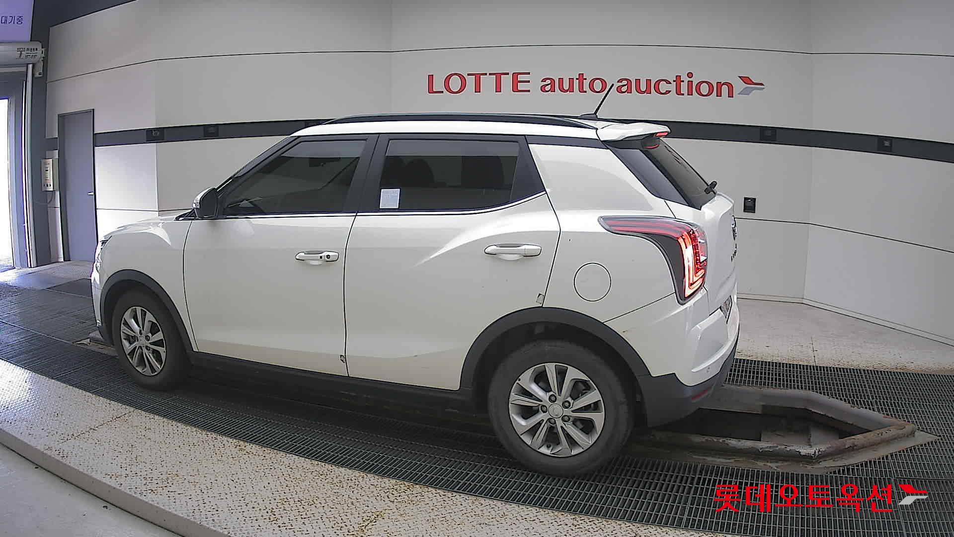 سانغ يونغ - تيفولي - Image 11