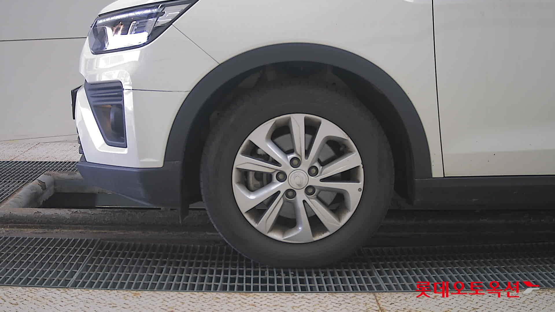 سانغ يونغ - تيفولي - Image 21