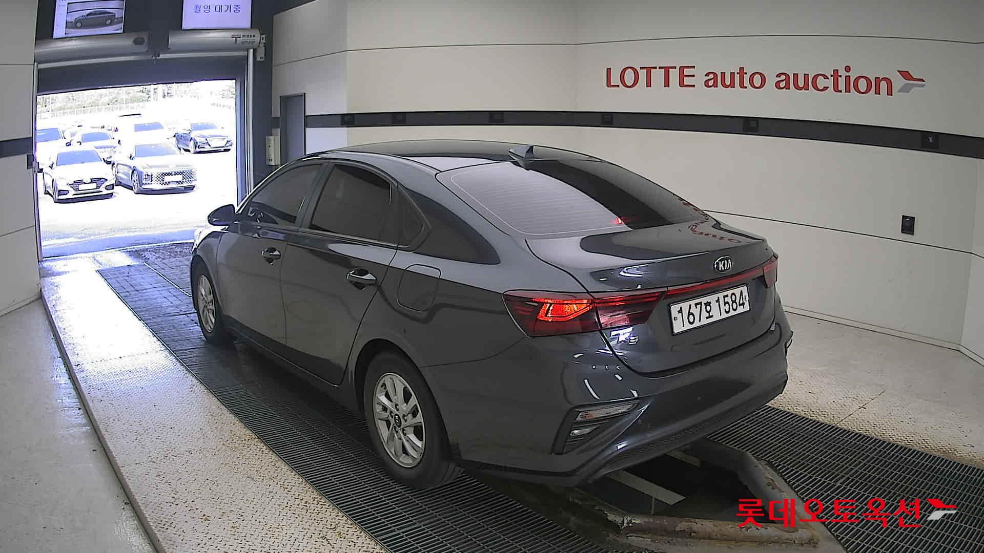 كيا - K3 - Image 6