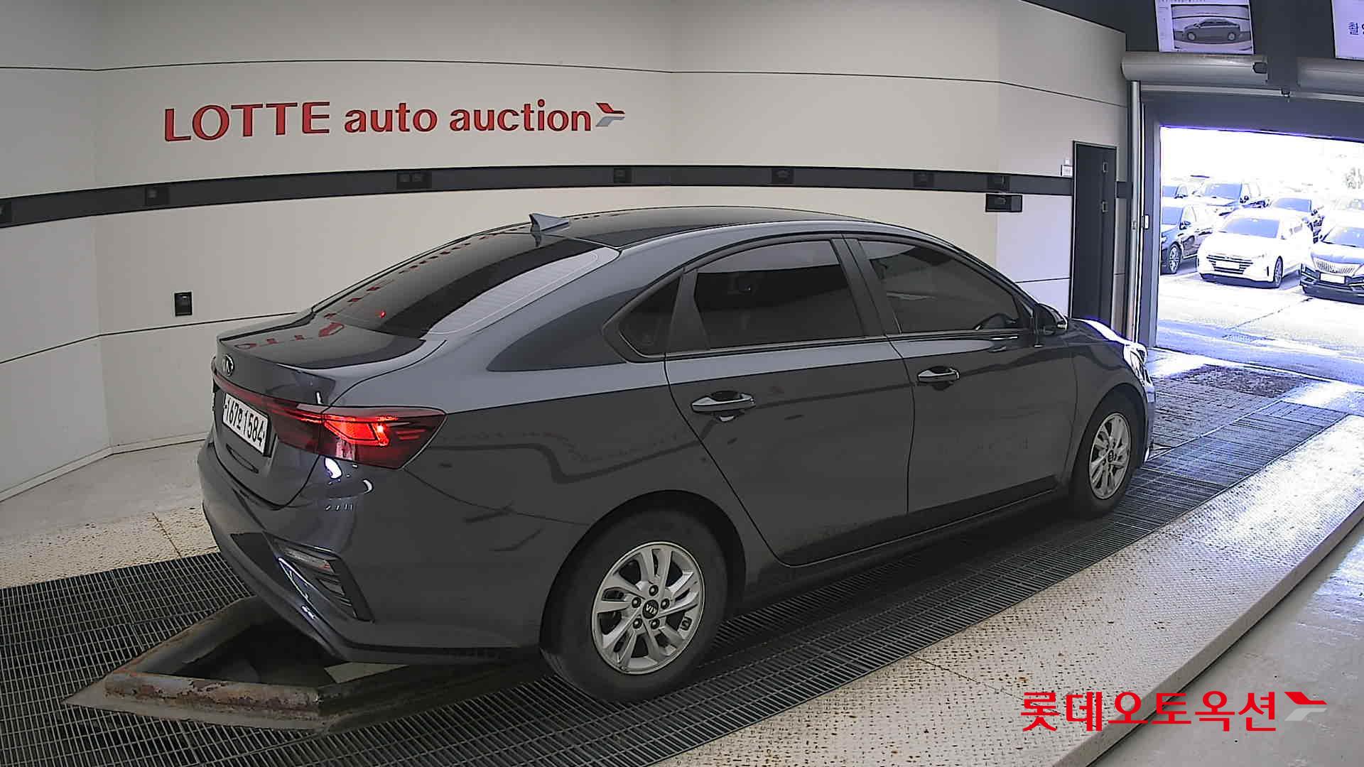 كيا - K3 - Image 19