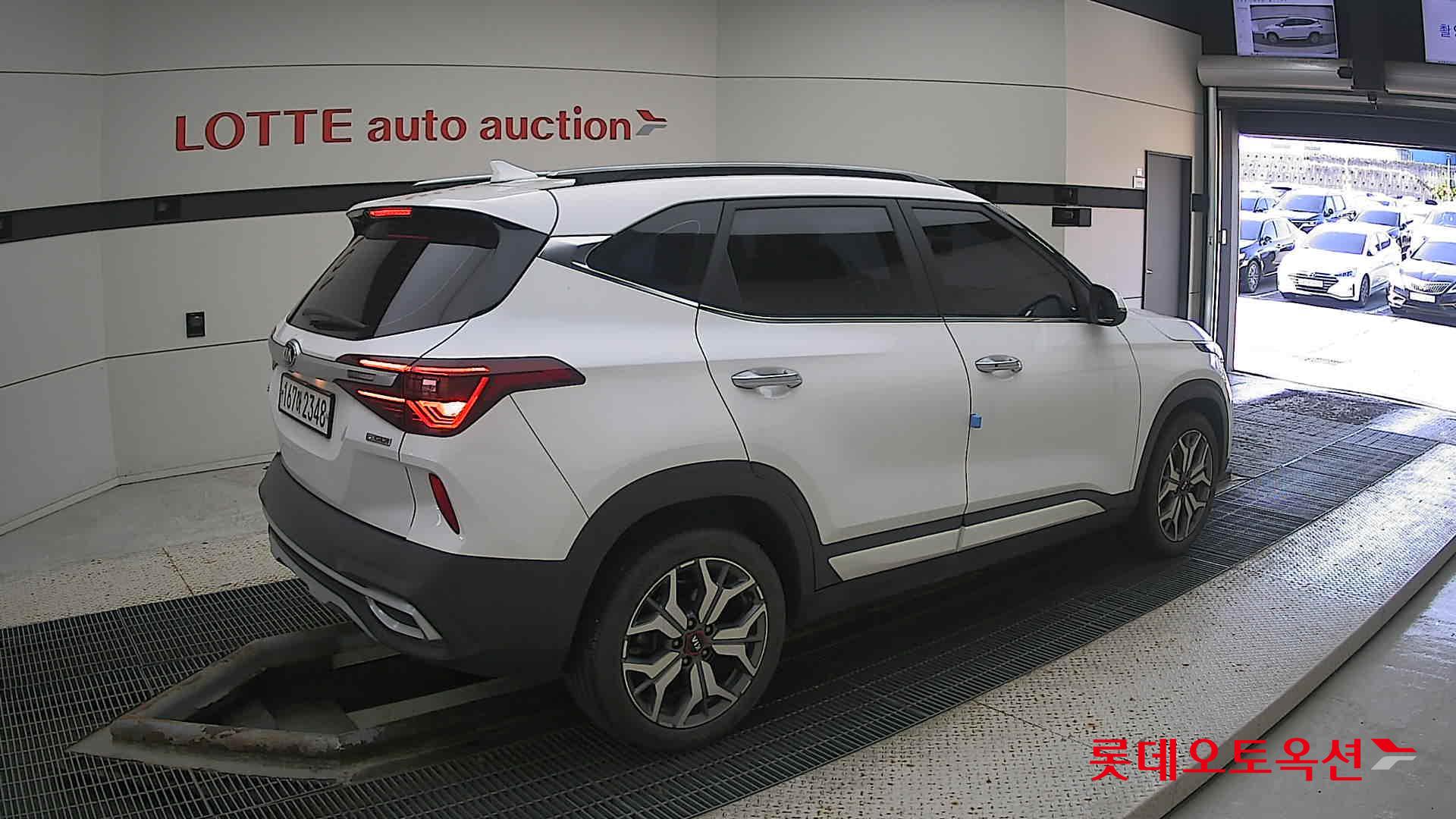 كيا - سيلتوس - Image 19