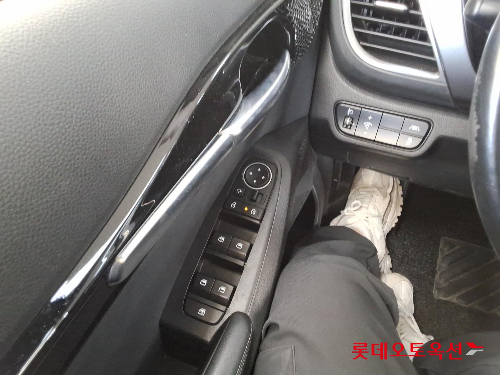 كيا - سيلتوس - Image 28