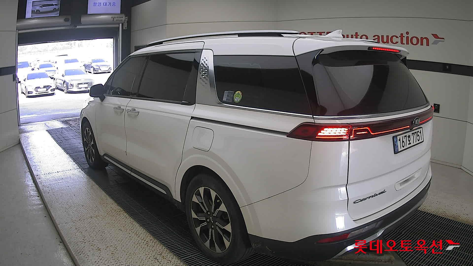 كيا - كارنفال - Image 6