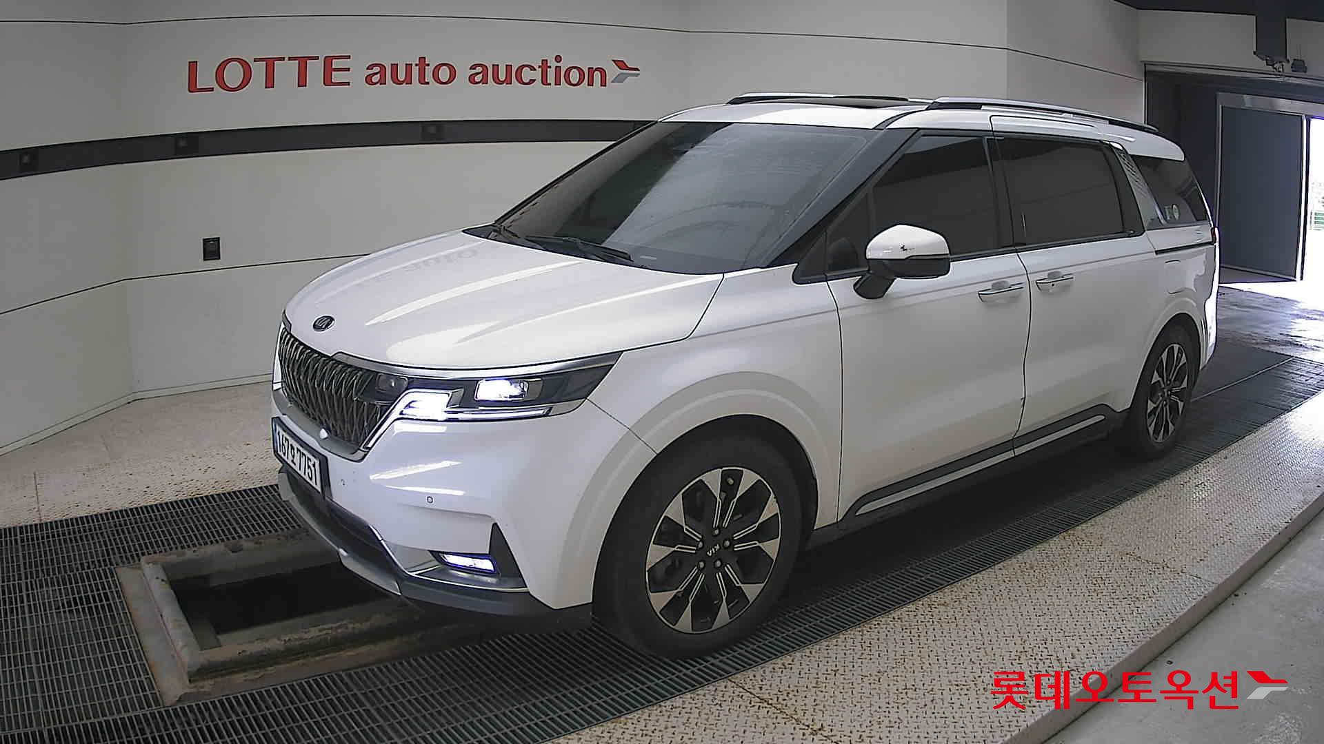 كيا - كارنفال - Image 13