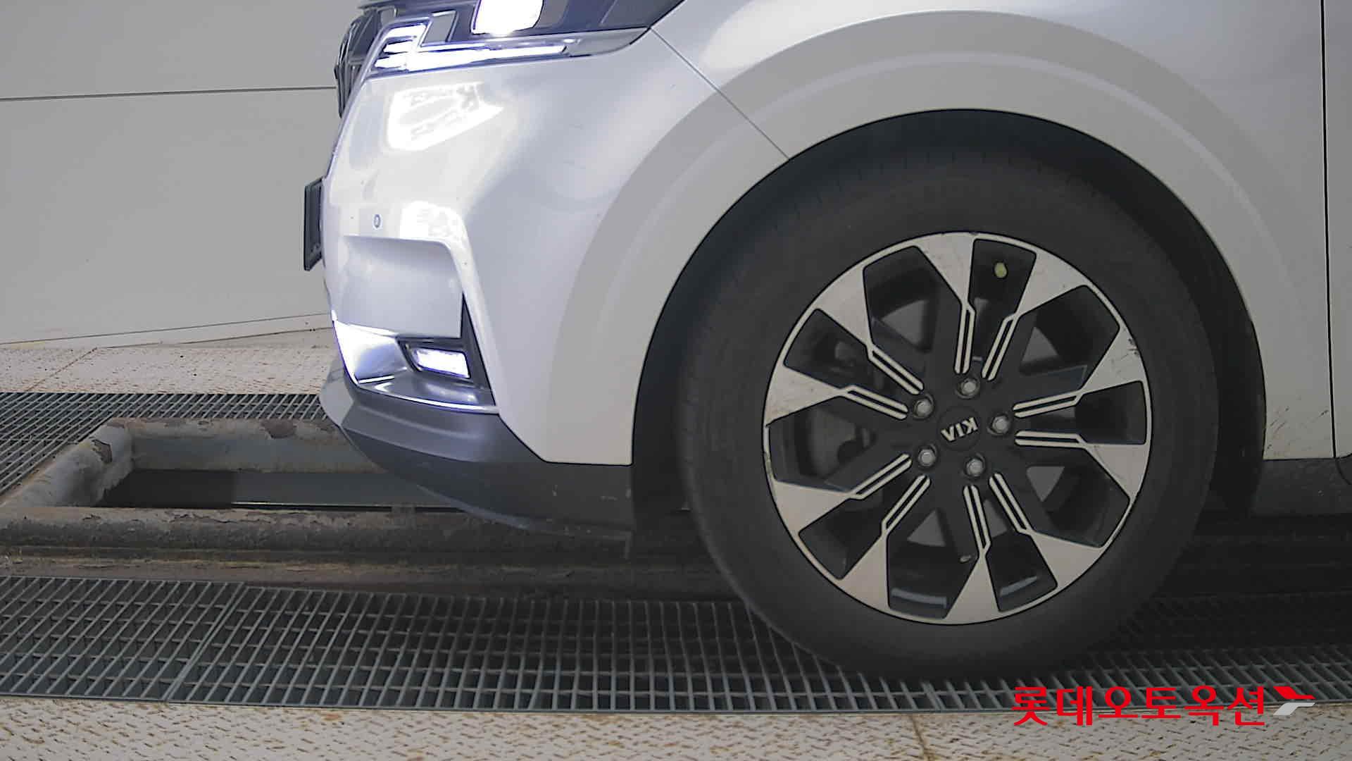 كيا - كارنفال - Image 21