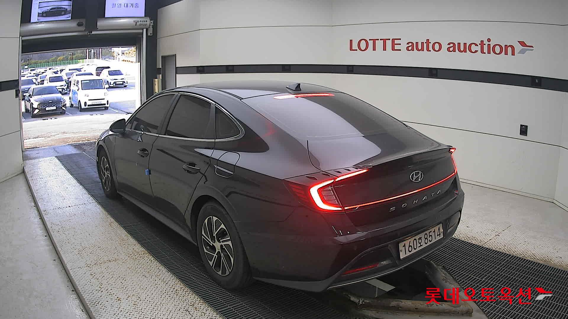 Hyundai Sonata Hybrid 2022 Midnight Black Pearl из Кореи, фото 6