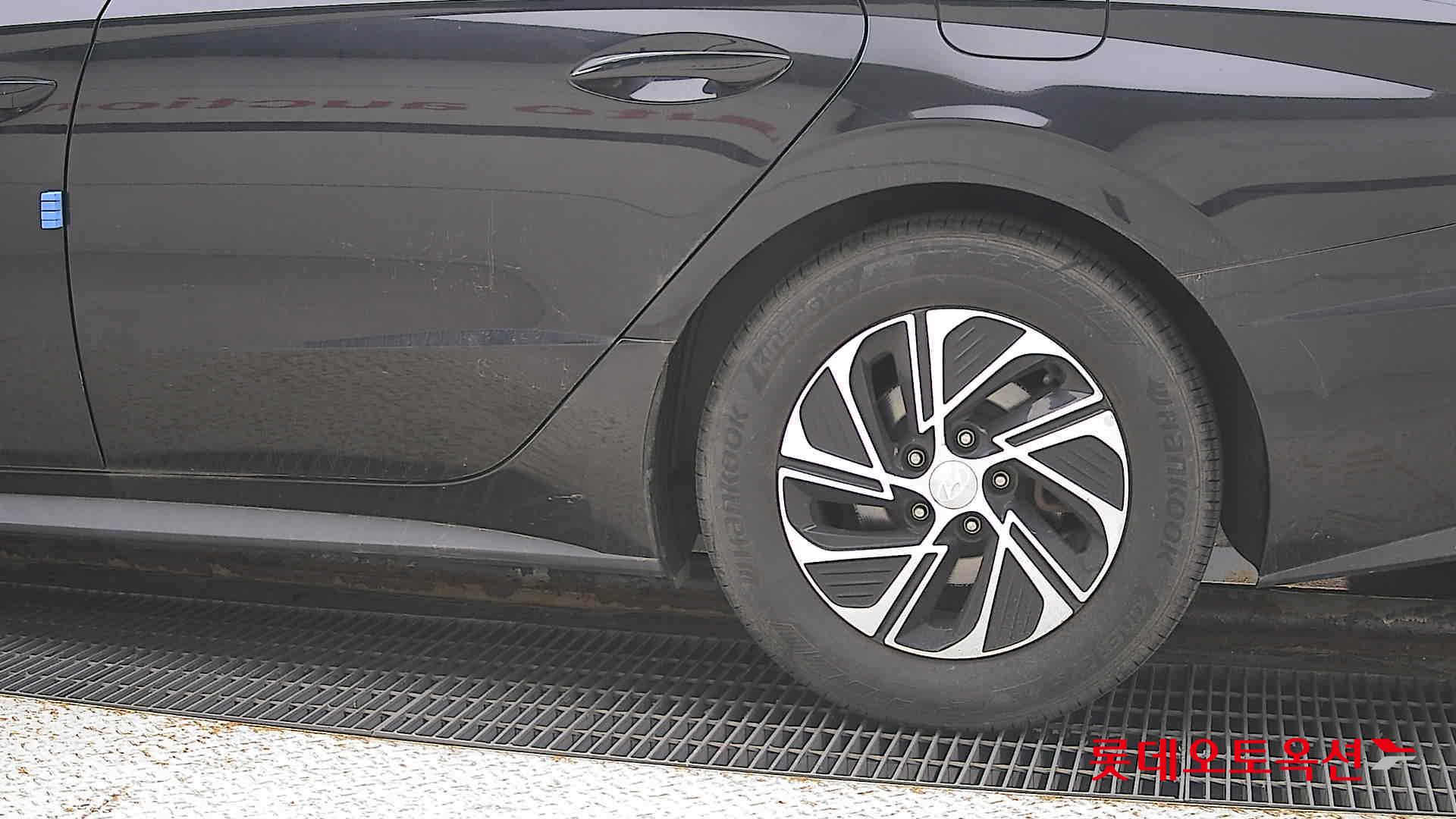 Hyundai Sonata Hybrid id 3461908 из Кореи 22