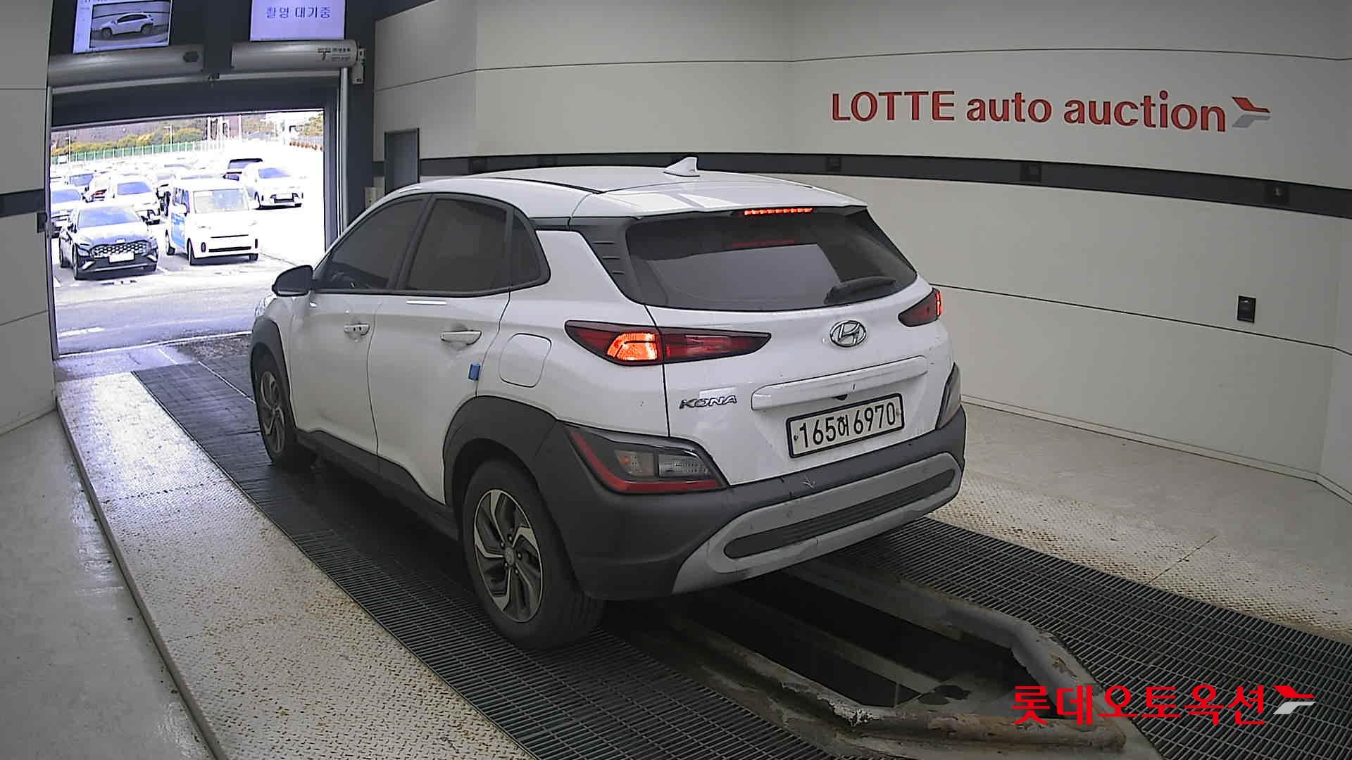 Hyundai Kona Hybrid 2022 Atlas White из Кореи, фото 6