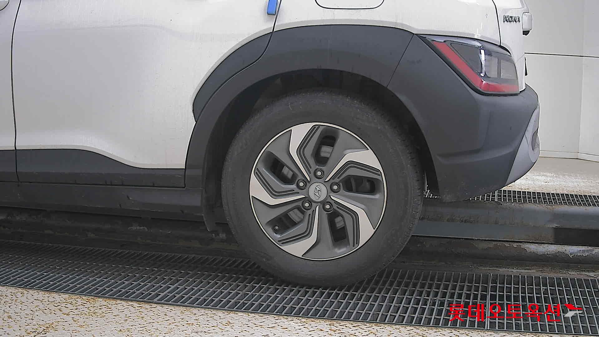 Hyundai Kona Hybrid id 3466825 из Кореи 22