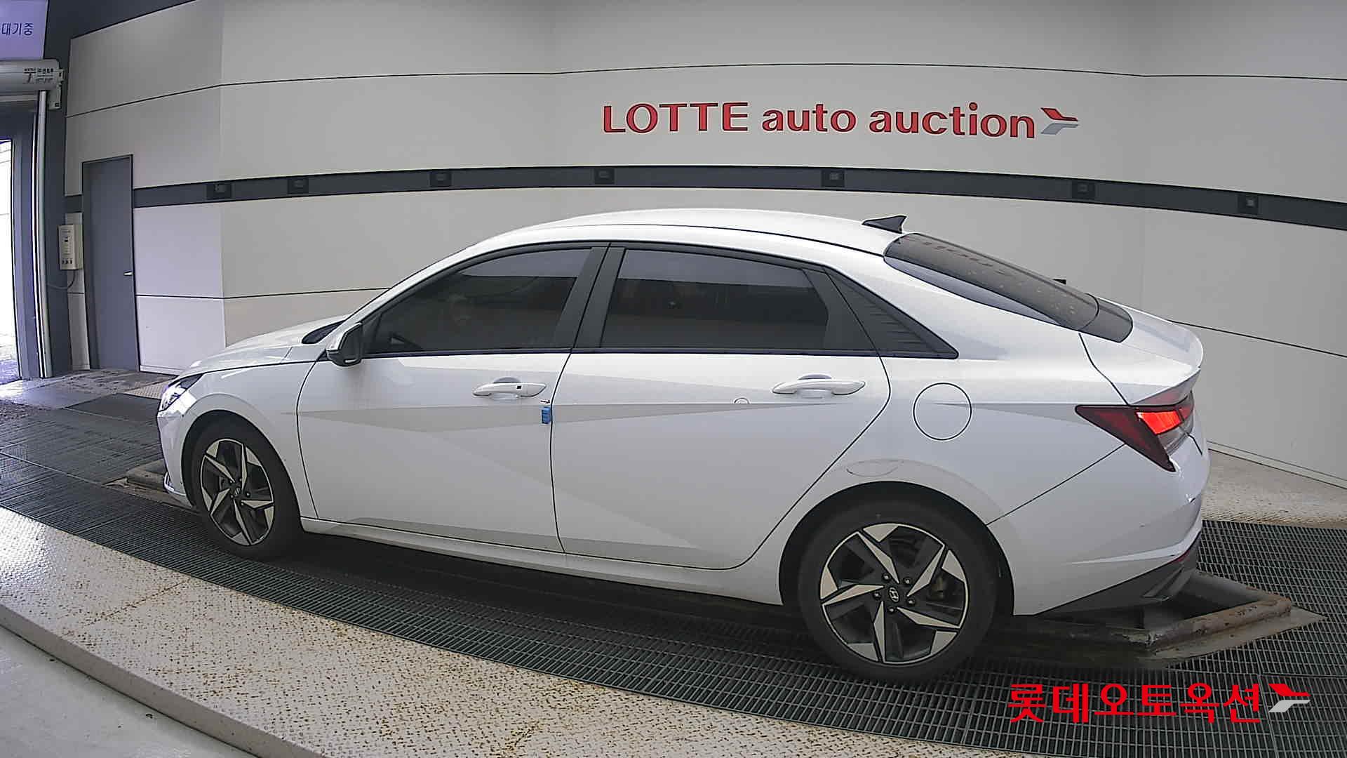 Hyundai Avante id 3466807 из Кореи 11