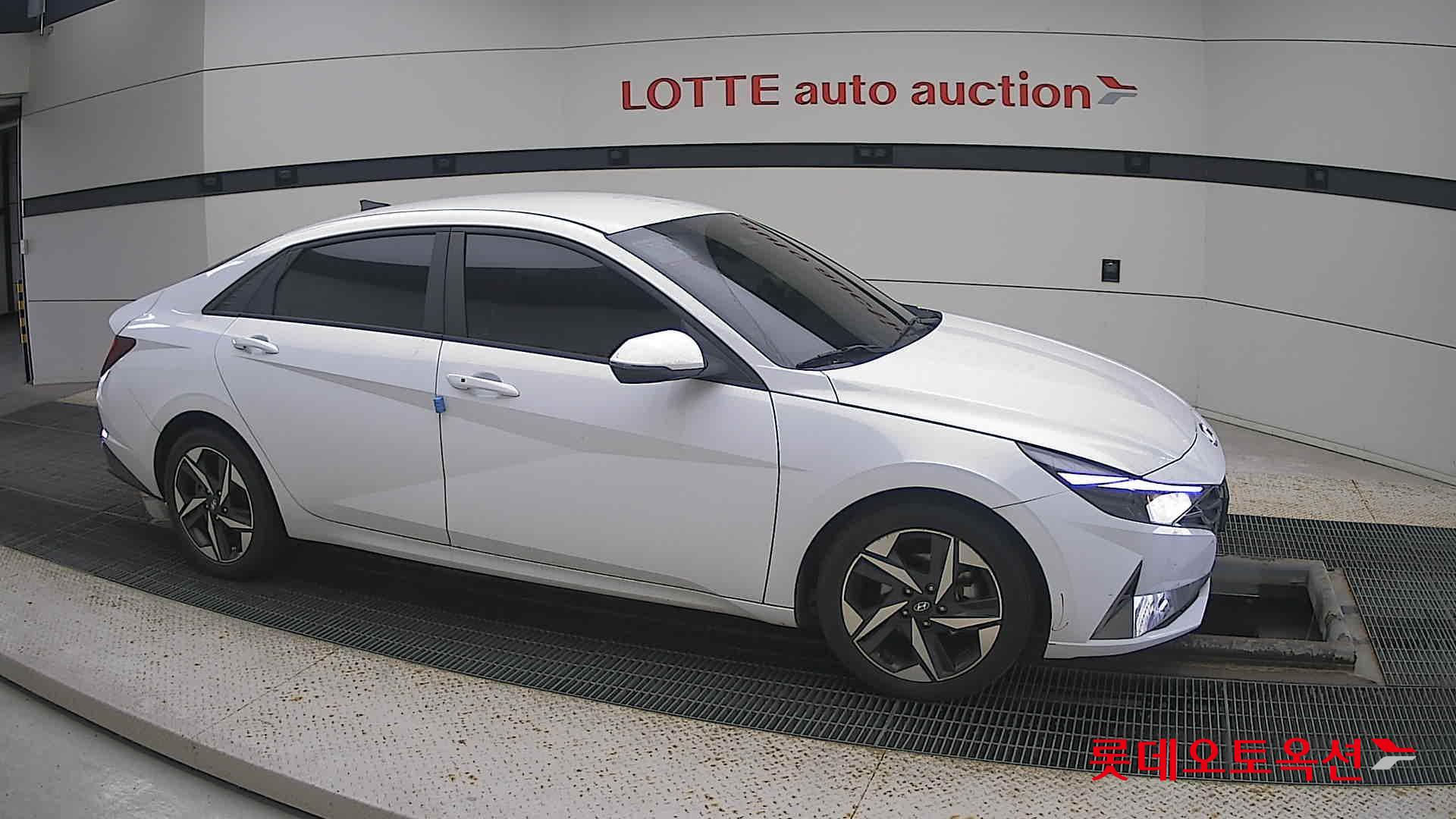 Hyundai Avante id 3466807 из Кореи 17