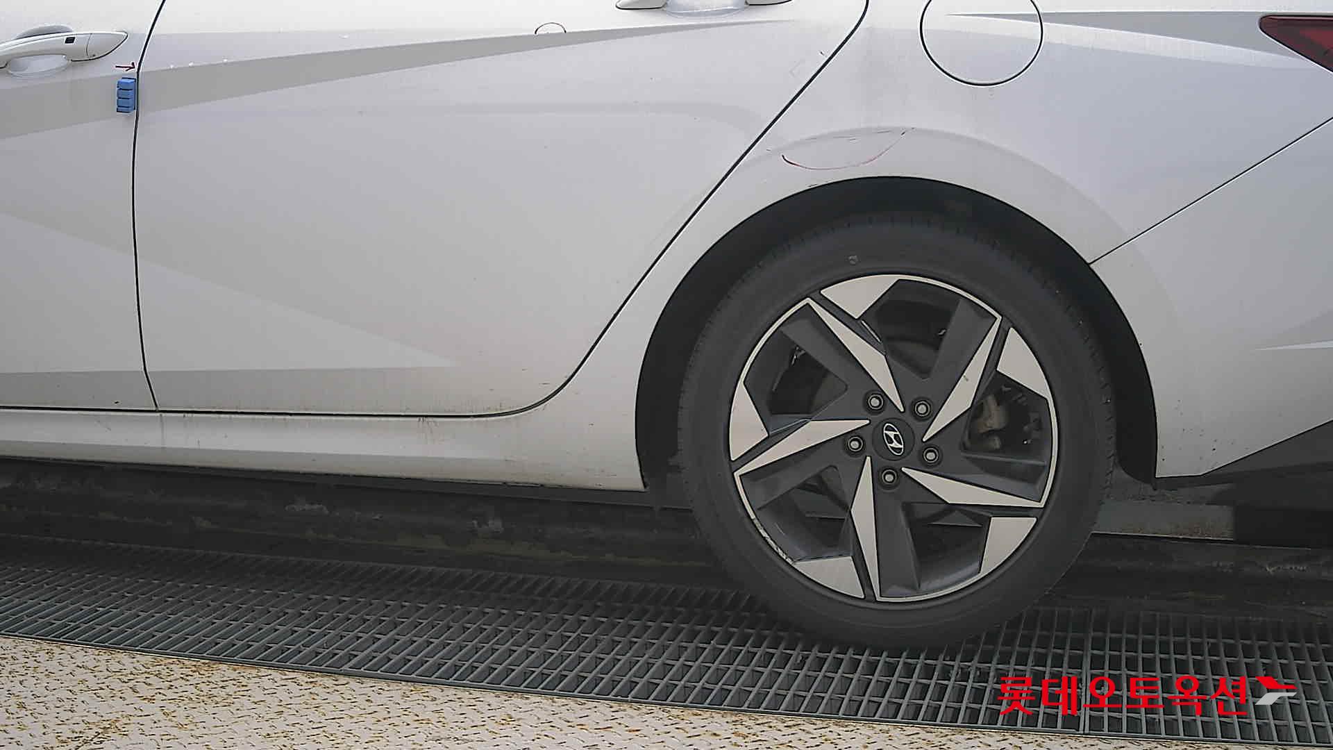 Hyundai Avante id 3466807 из Кореи 22