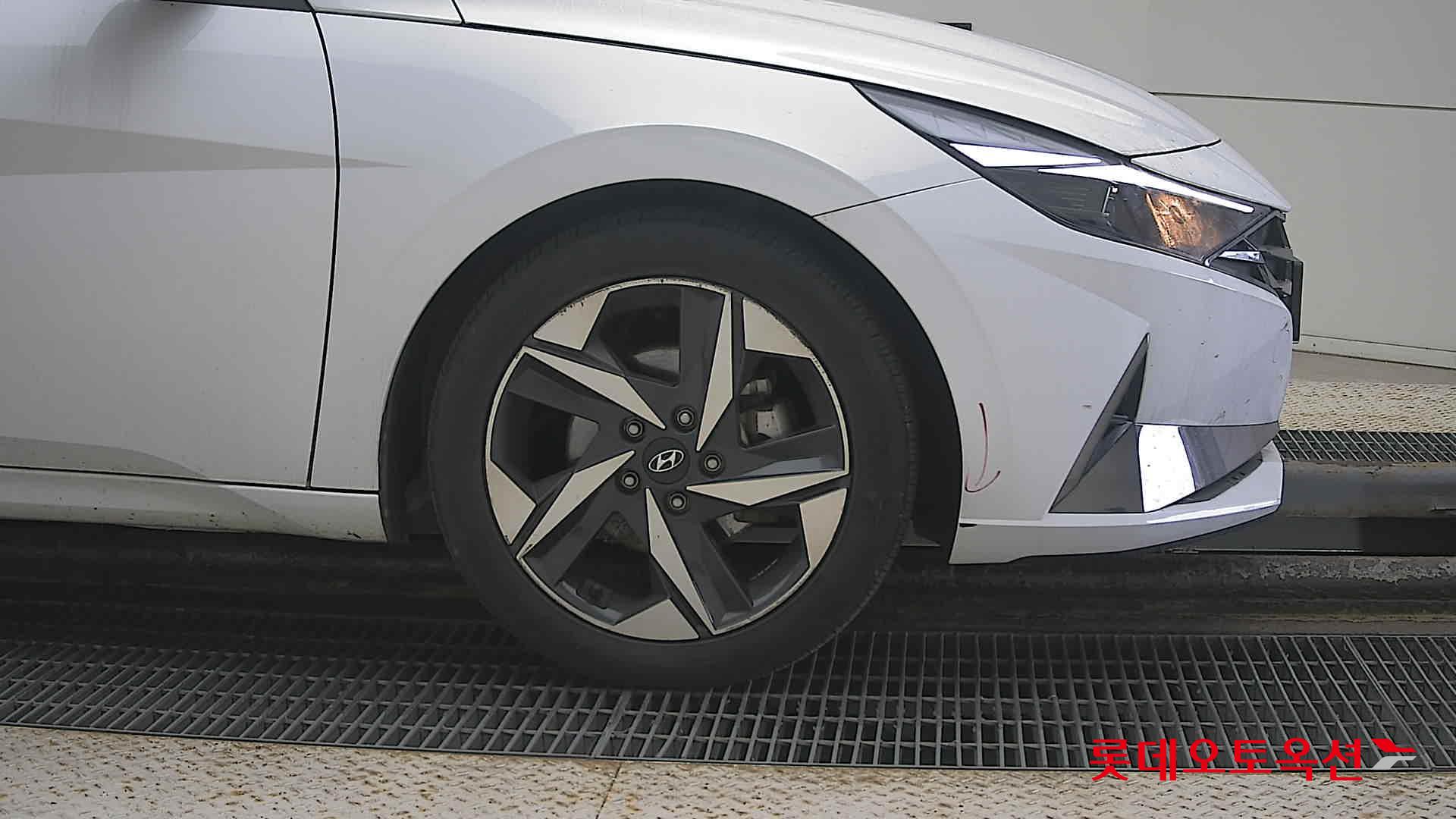 Hyundai Avante id 3466807 из Кореи 23