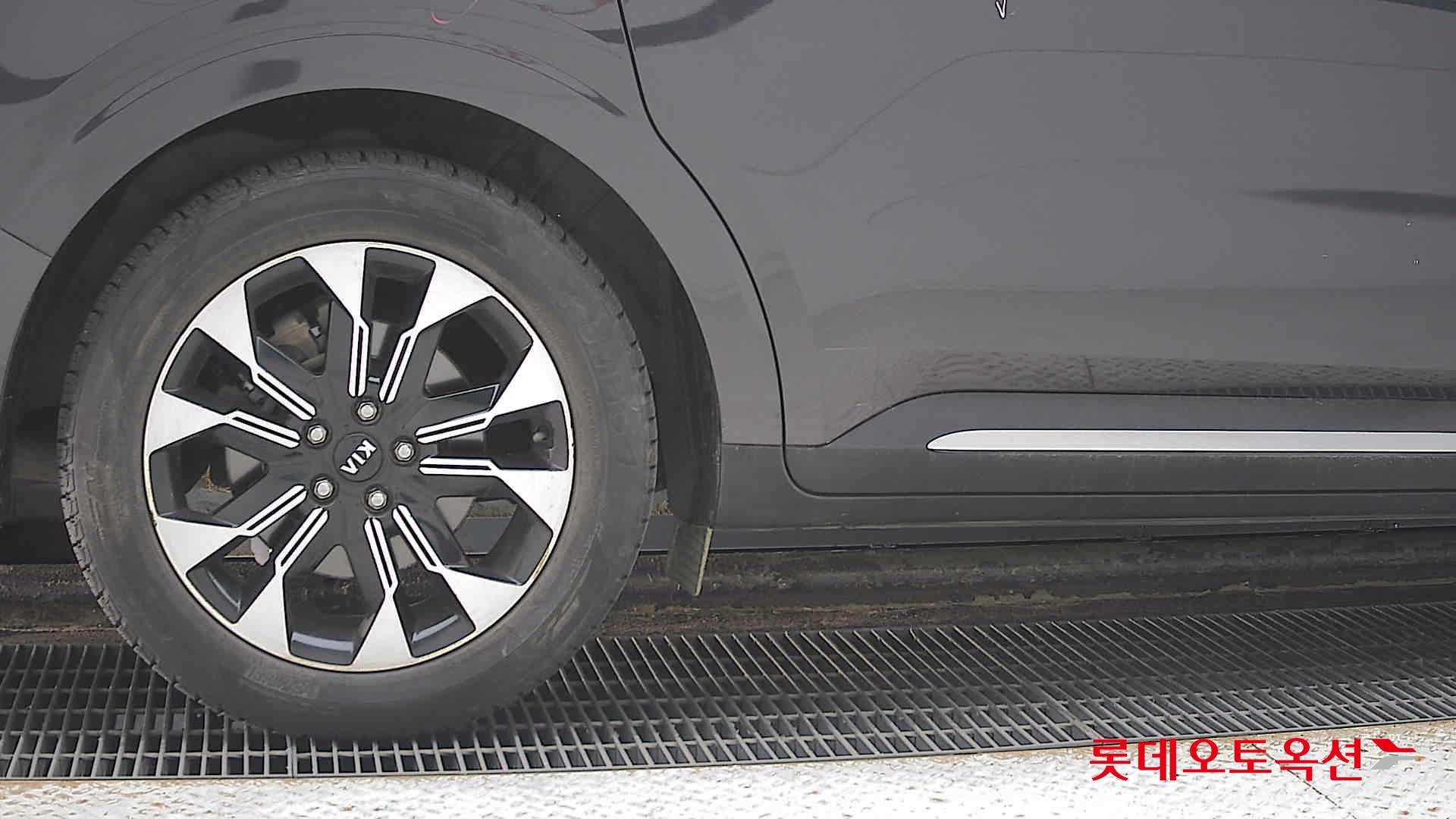 Kia Carnival Limousine id 3466826 из Кореи 24