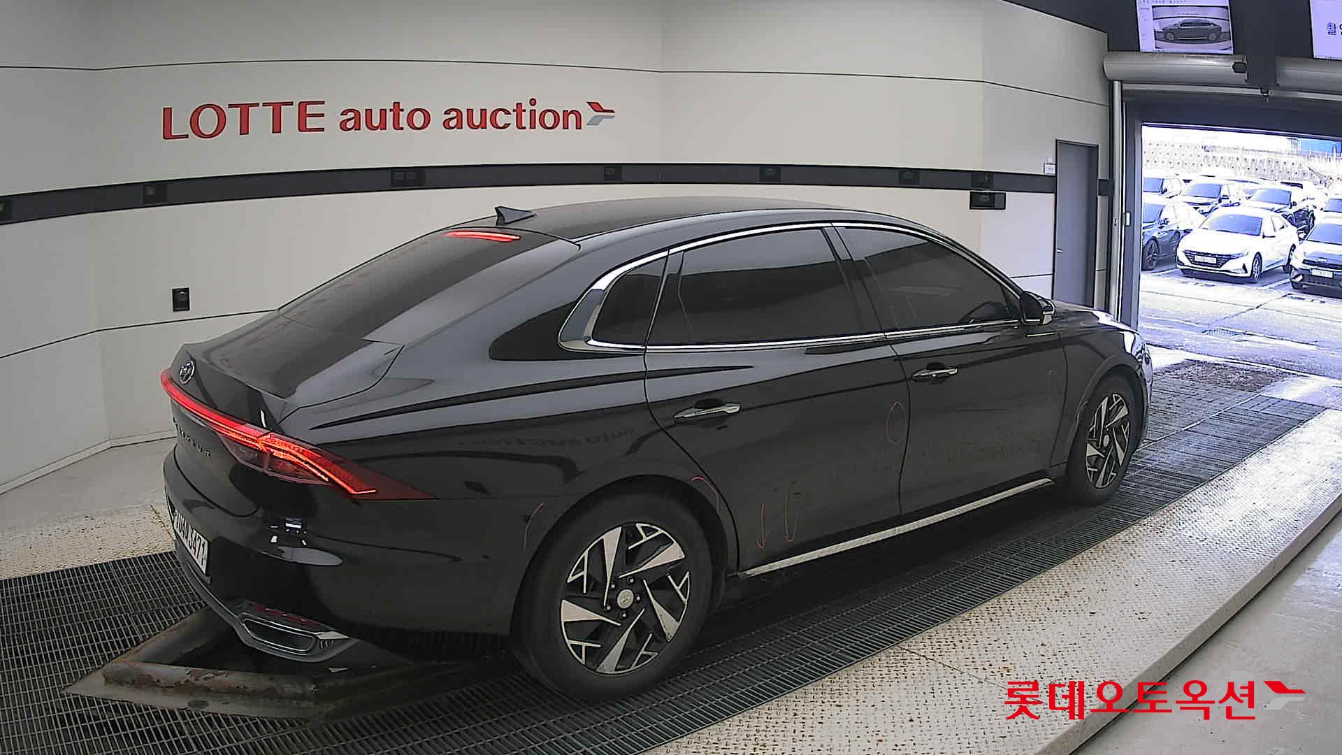 Hyundai Grandeur Hybrid id 3461919 из Кореи 19