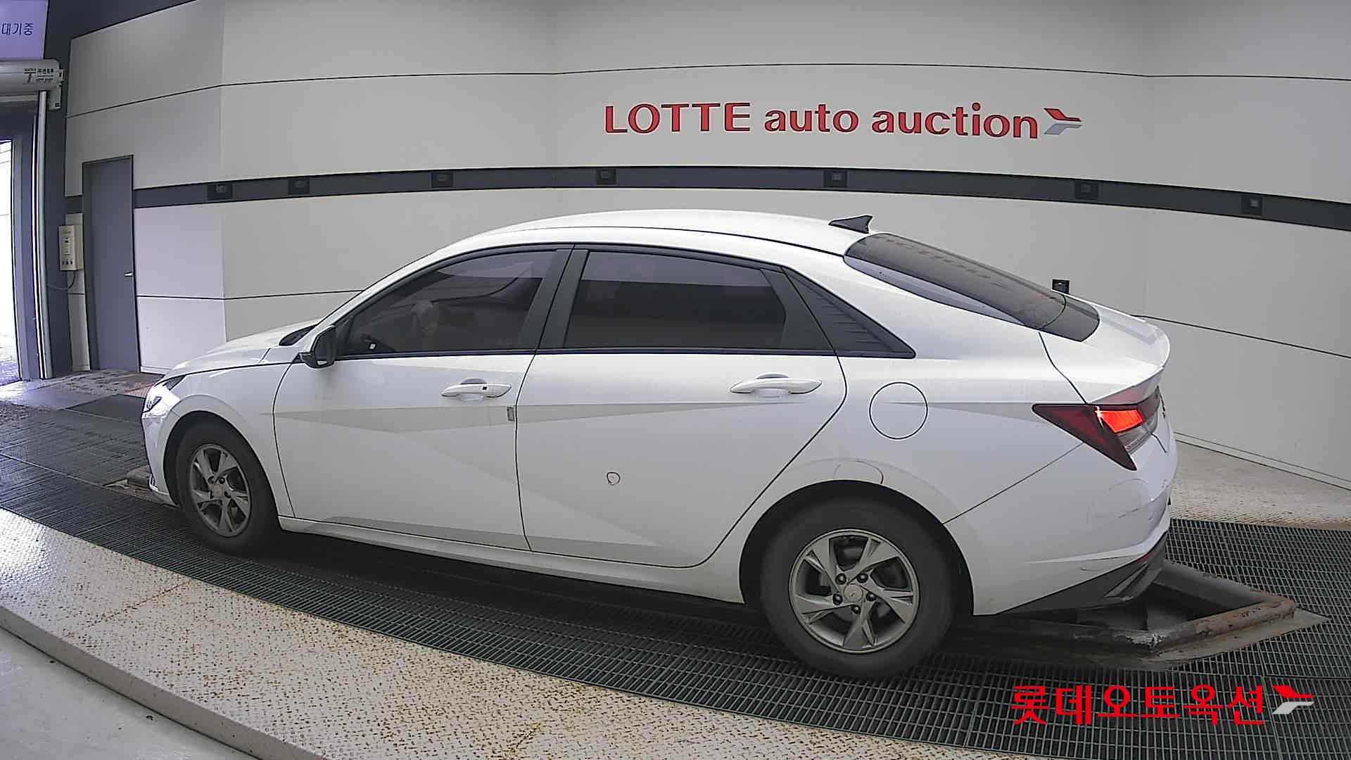 Hyundai Avante id 3466772 из Кореи 11