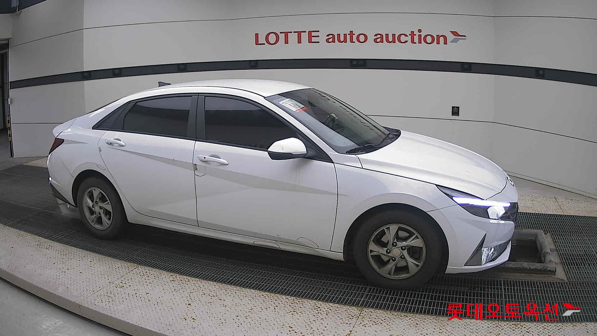 Hyundai Avante id 3466772 из Кореи 17