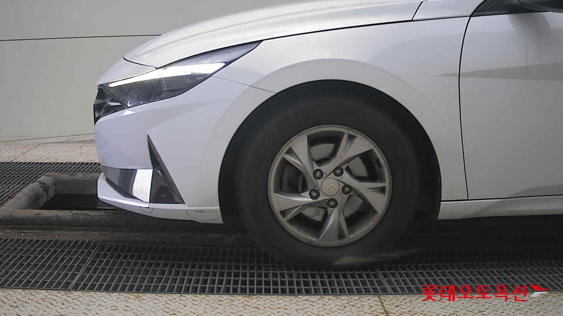 Hyundai Avante id 3466772 из Кореи 21