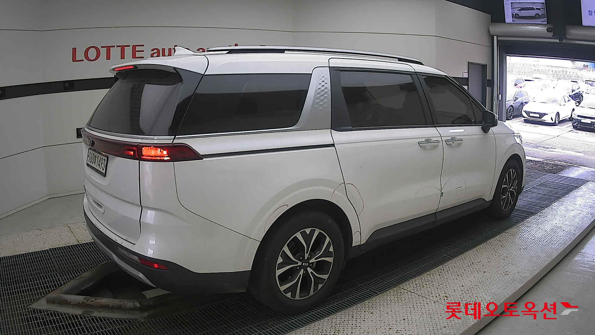 Kia Carnival id 3466790 из Кореи 19