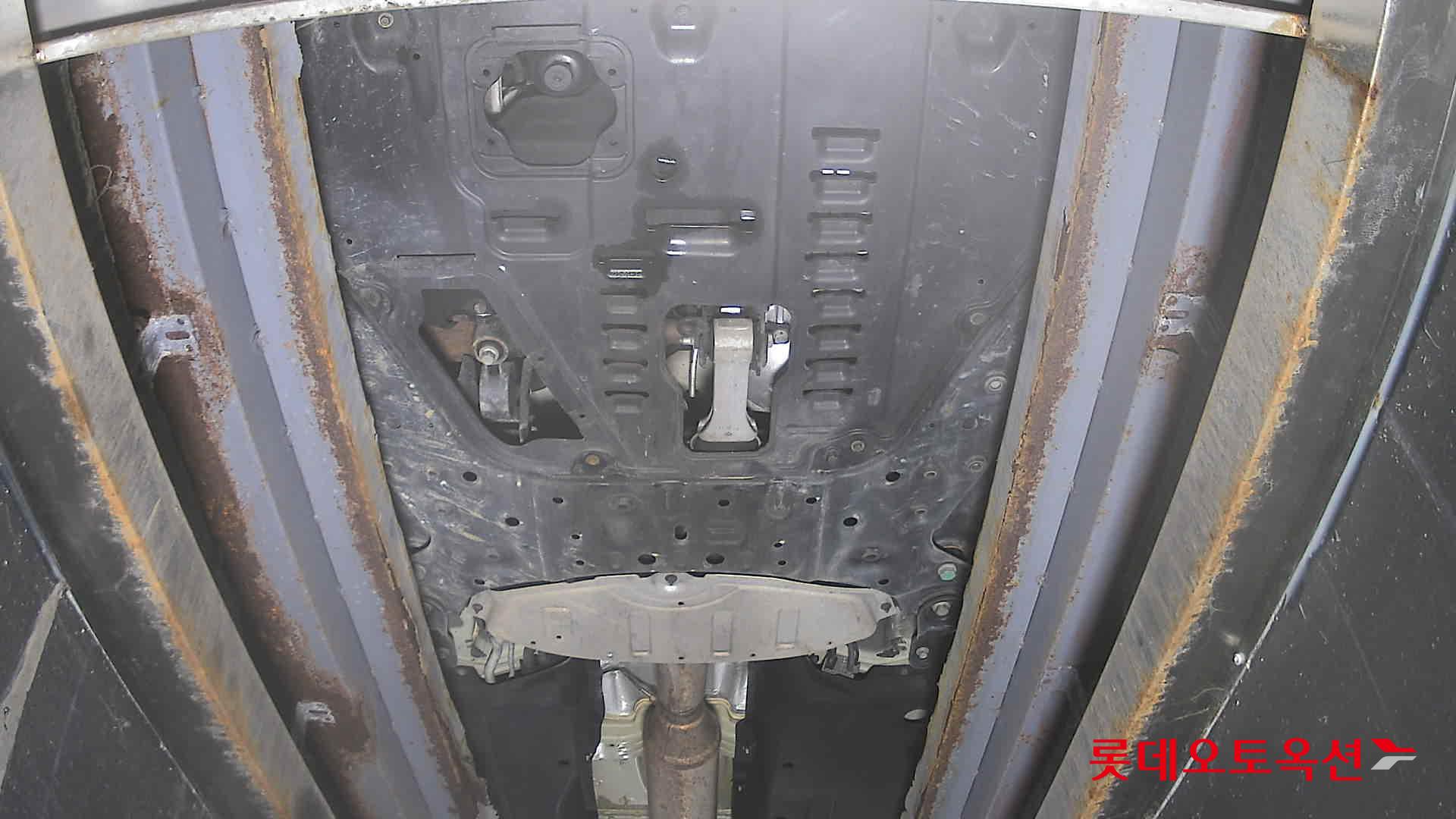 Kia Carnival id 3466790 из Кореи 26